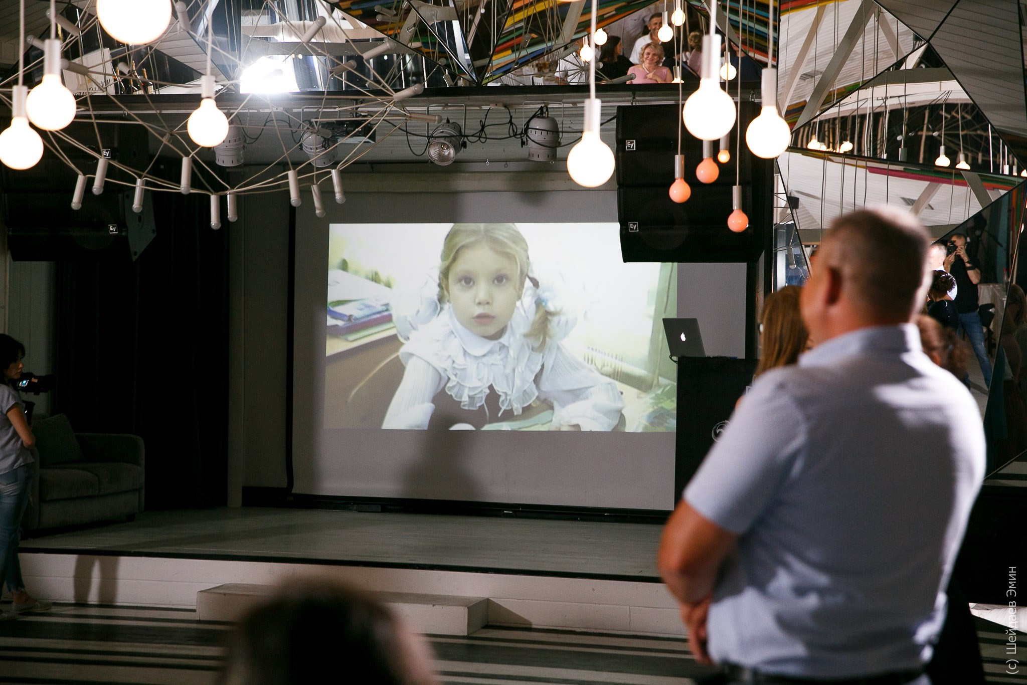 Выпускной — 2021. Фотограф Шейдаев Эмин г. Волгоград