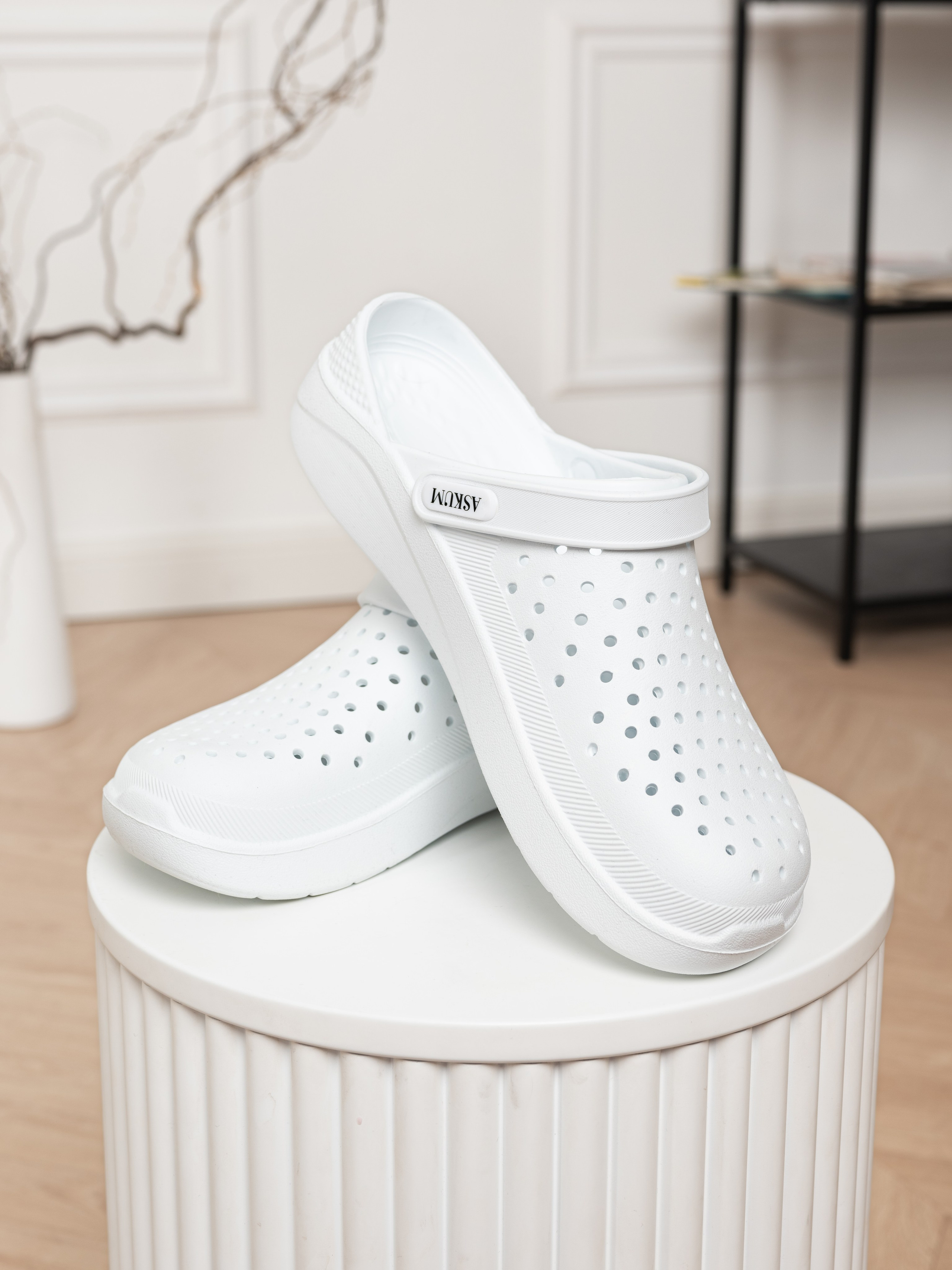 Сабо 2. Предметный фотограф, фото для маркетплейсов Пятигорск, КМВ