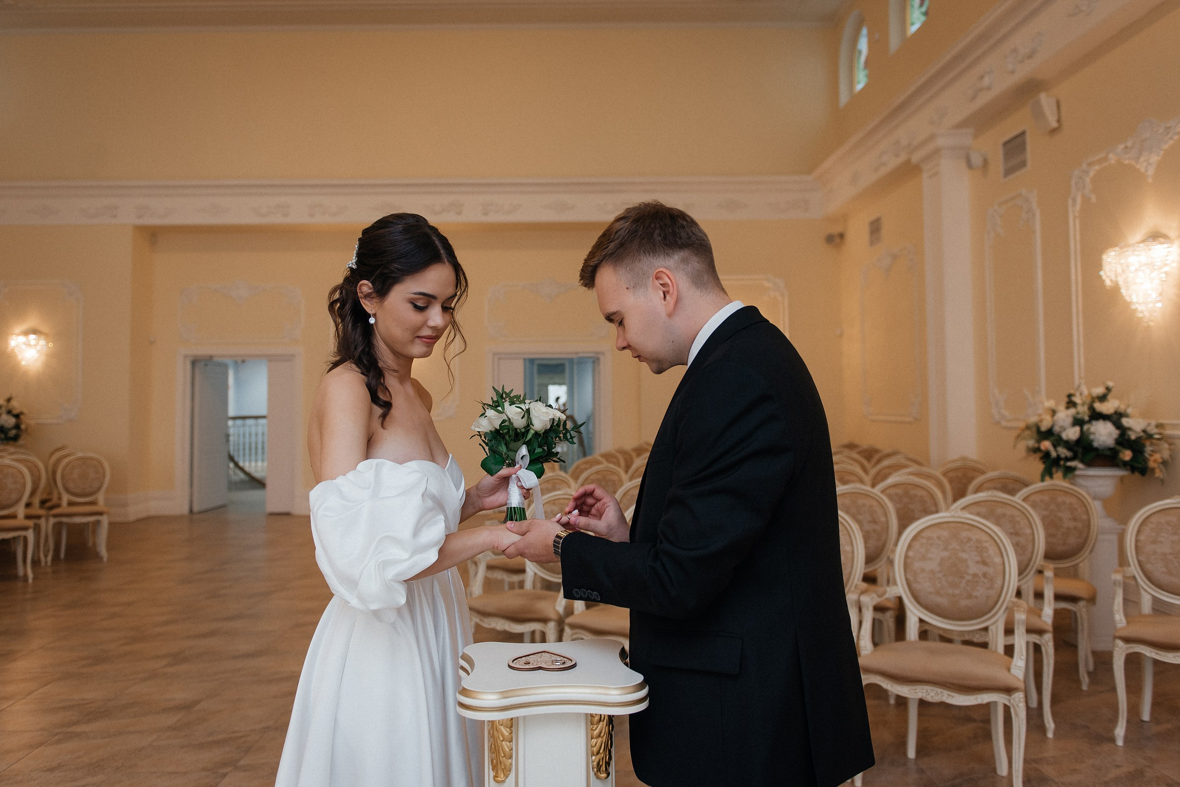 Свадьба для двоих в СПб. Свадебный фотограф в Санкт-Петербурге Венера Ахметова