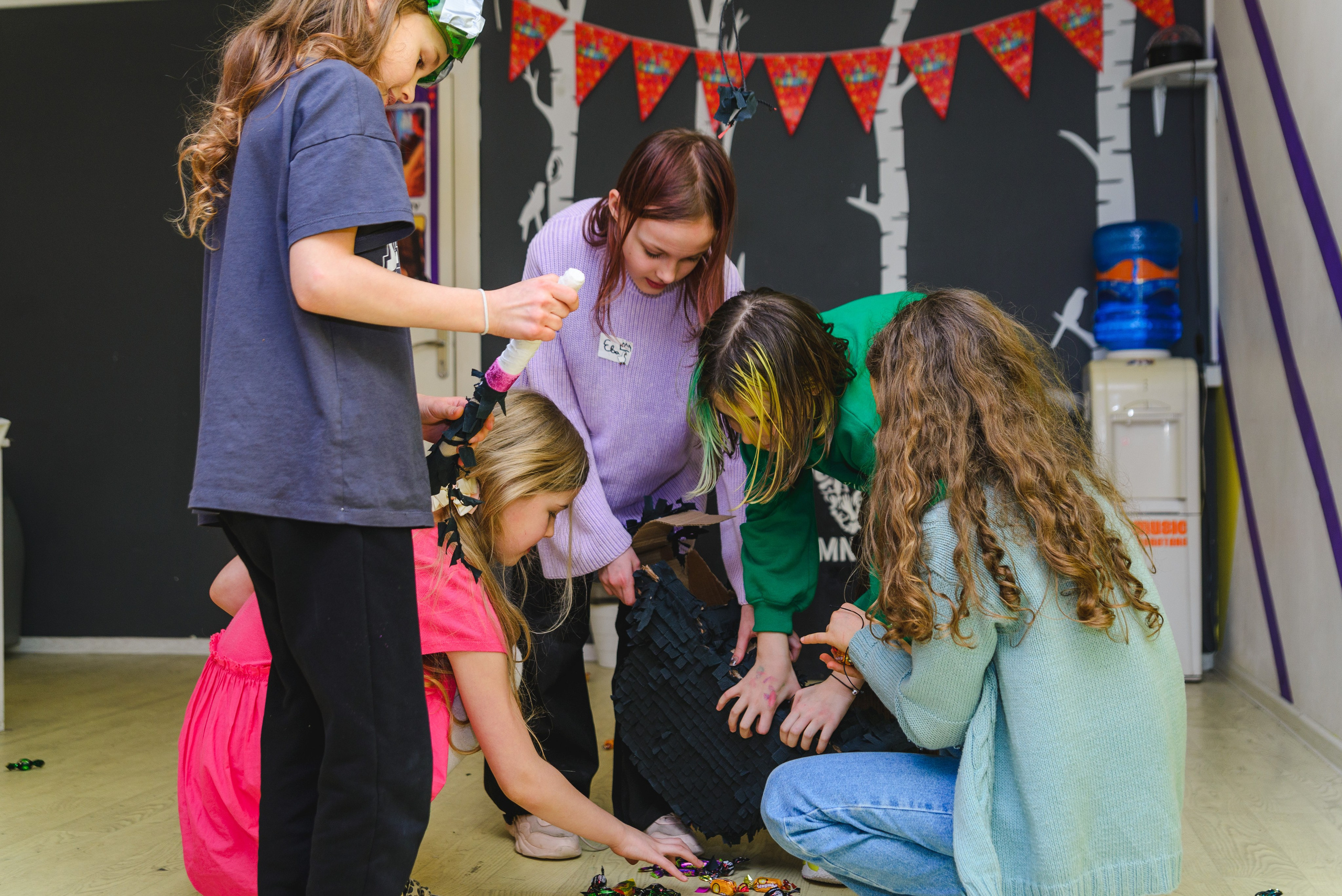 День рождения с квестом «Прятки в темноте». Портретный и репортажный фотограф в Санкт-Петербурге