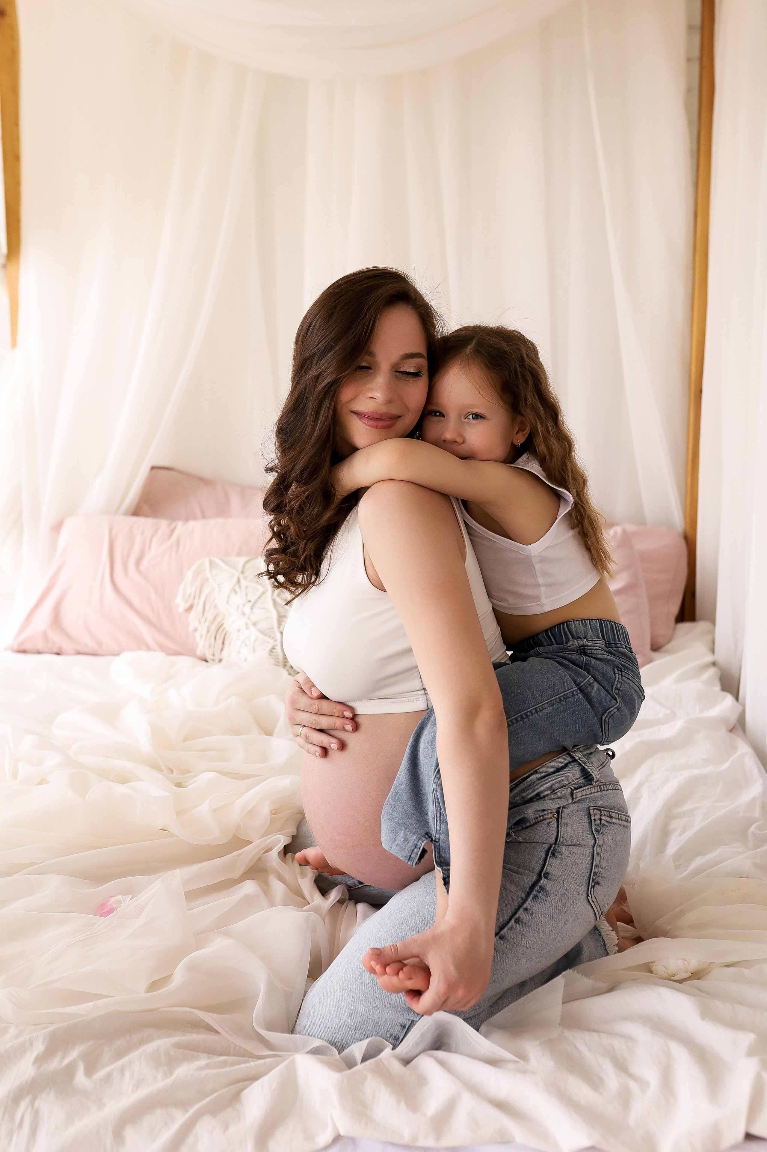 Елена в ожидании. ФОТОГРАФ ХАБАРОВСК АНАСТАСИЯ РАЧЕНКОВА