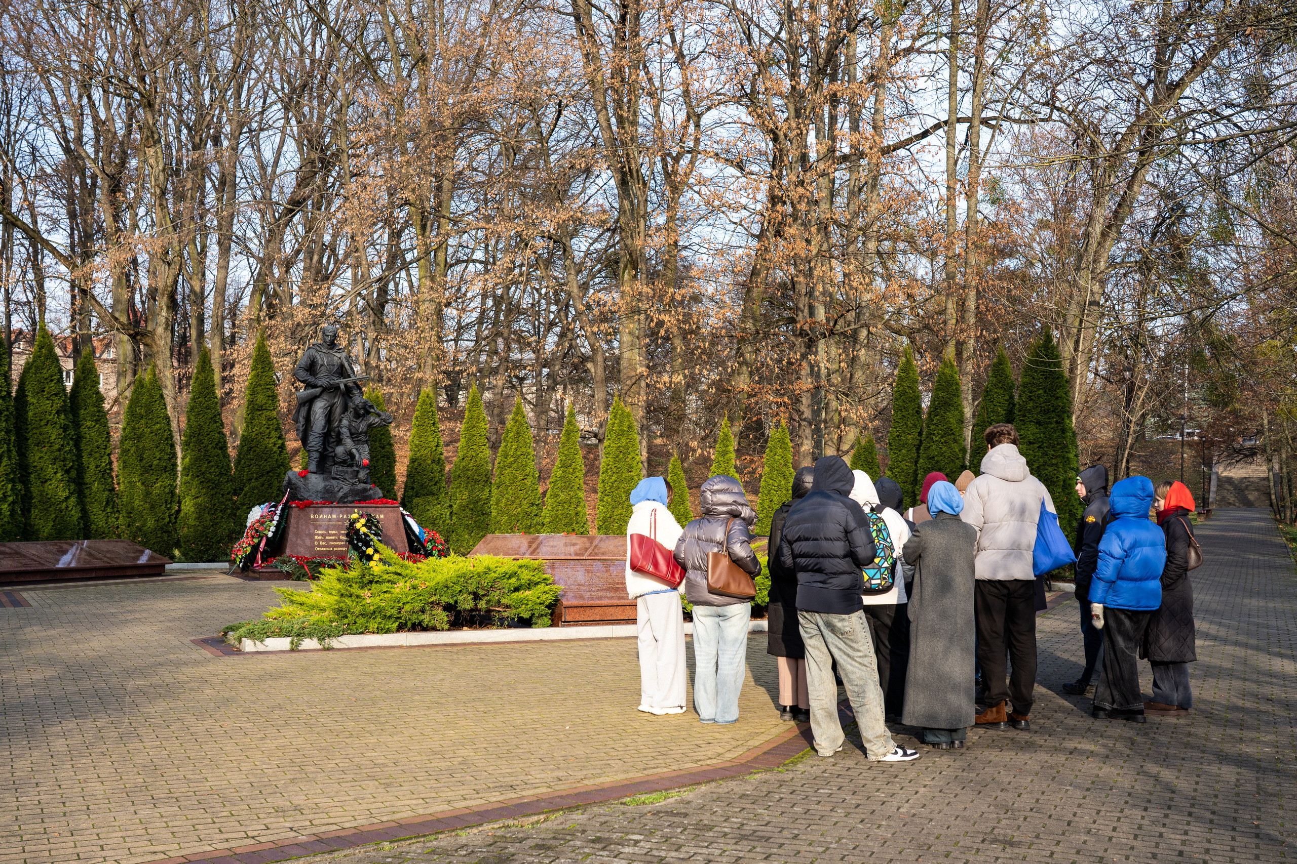 Историческая медиашкола 2025 в Калининграде. Репортажный фотограф в Москве Легкая Софья