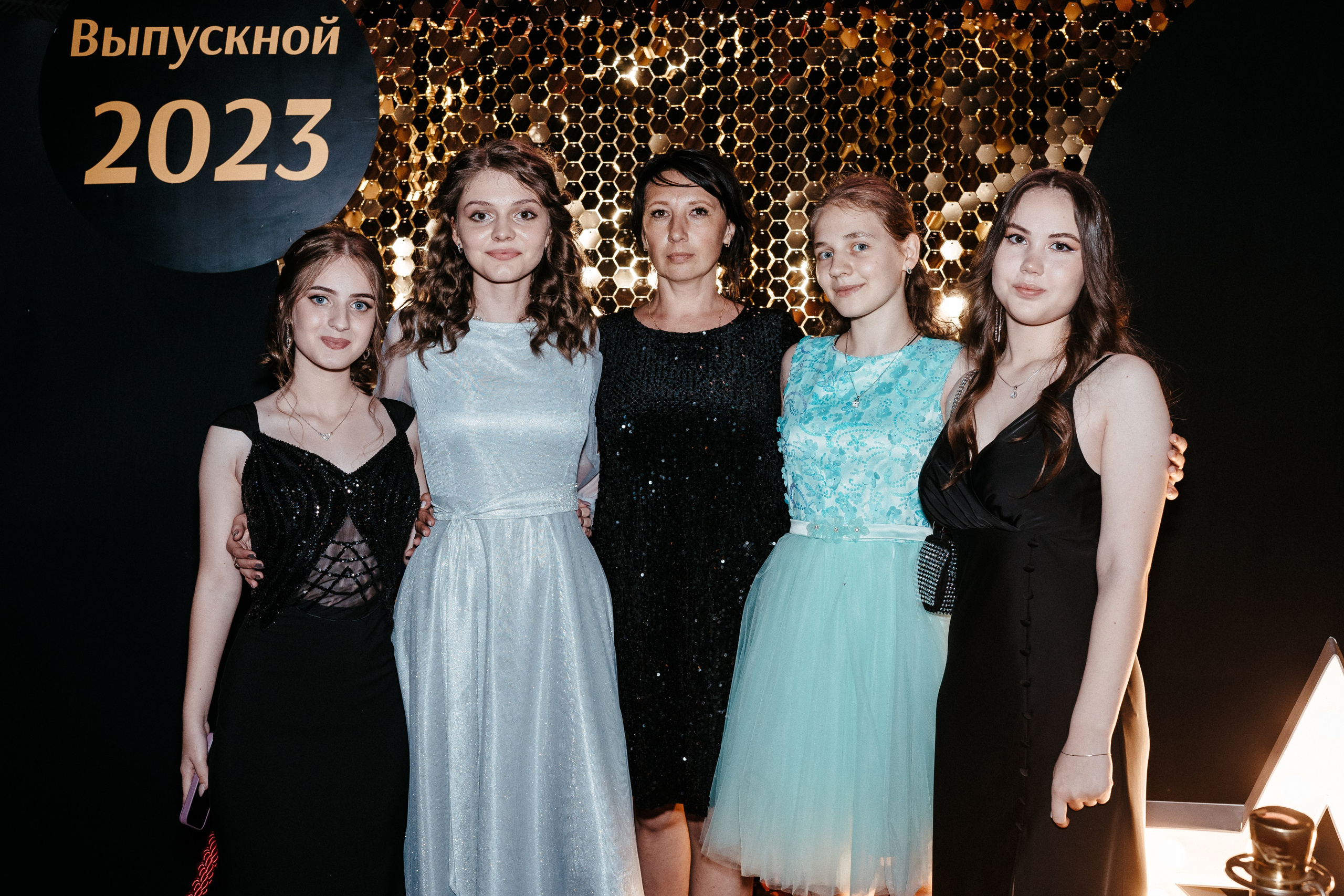 Выпускной «Ribiza». Свадебный фотограф в Симферополе