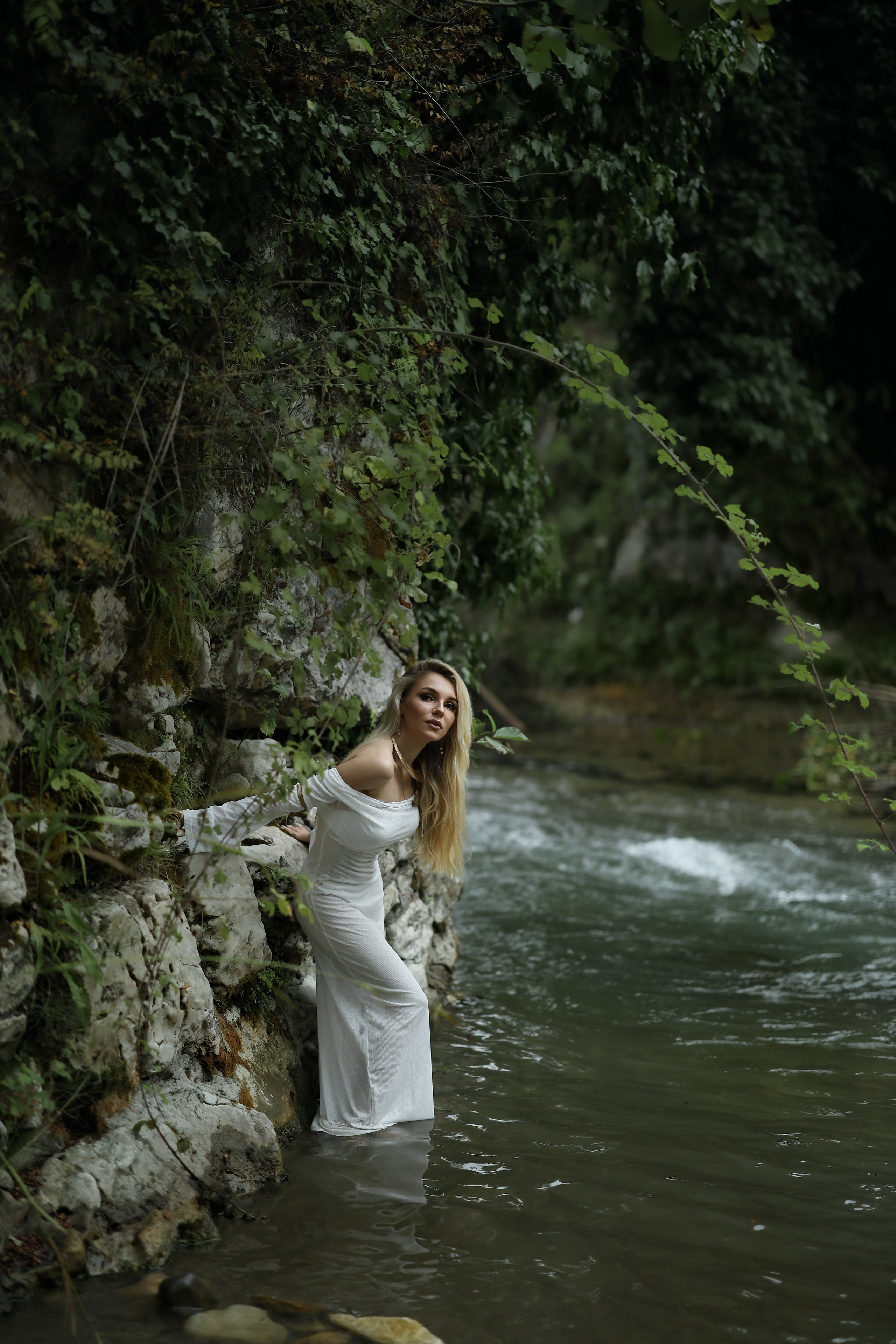 Фотосессия на Беслетском мосту. Сухум. Свадебный и семейный фотограф в Абхазии Жанна Соснина