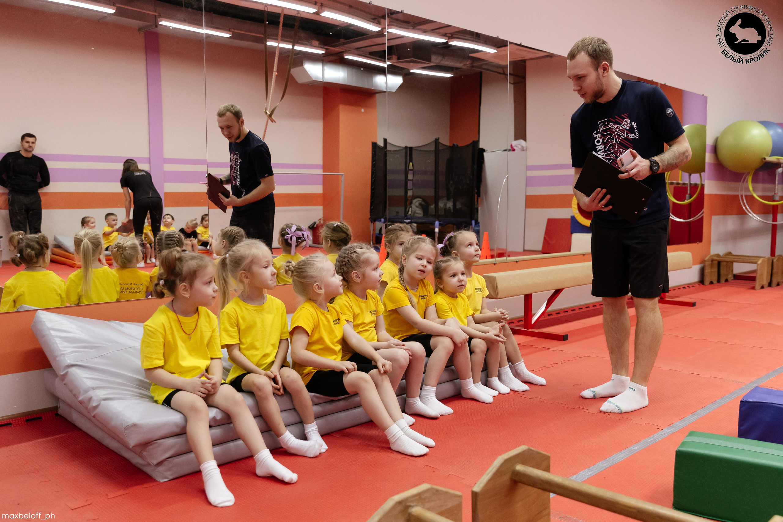 Белый кролик. Соревнования. Семейный фотограф — Макс Белогрудов