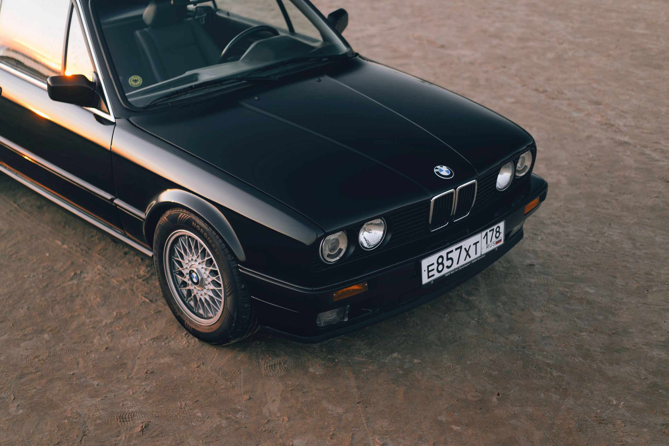 BMW 318i Cabriolet. Автомобильный фотограф Антон Цырулев