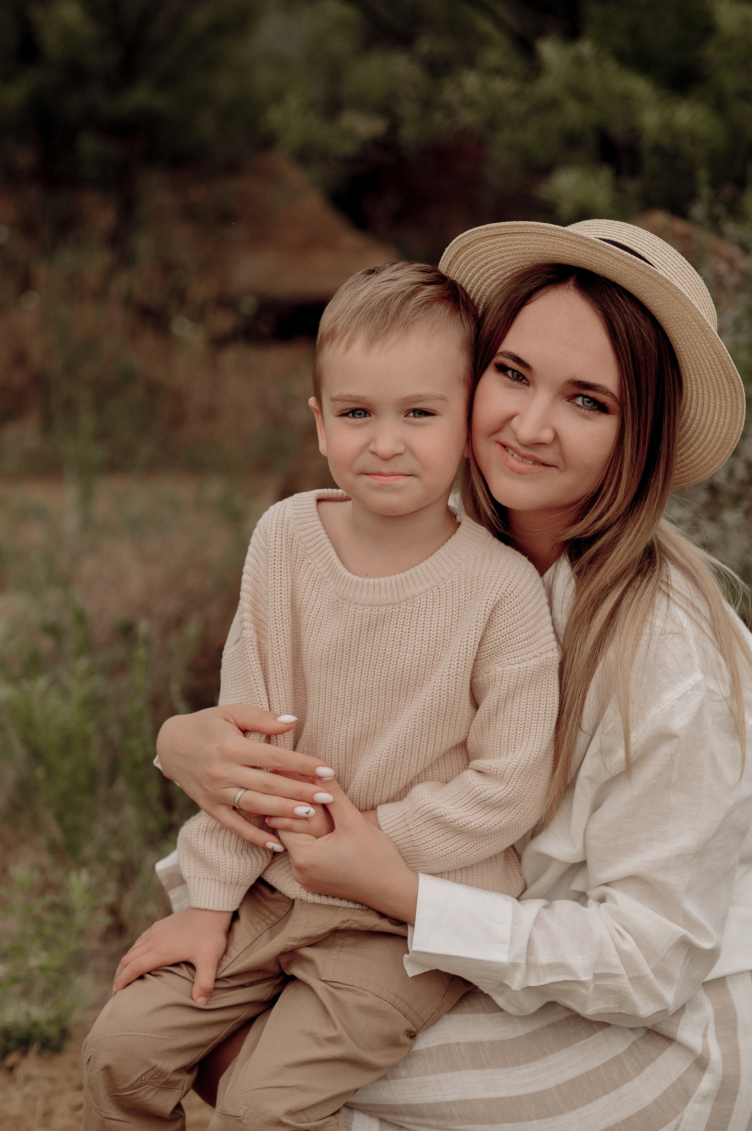 Ирина, Дима и их сынишки. Фотограф Мария Стрелкова