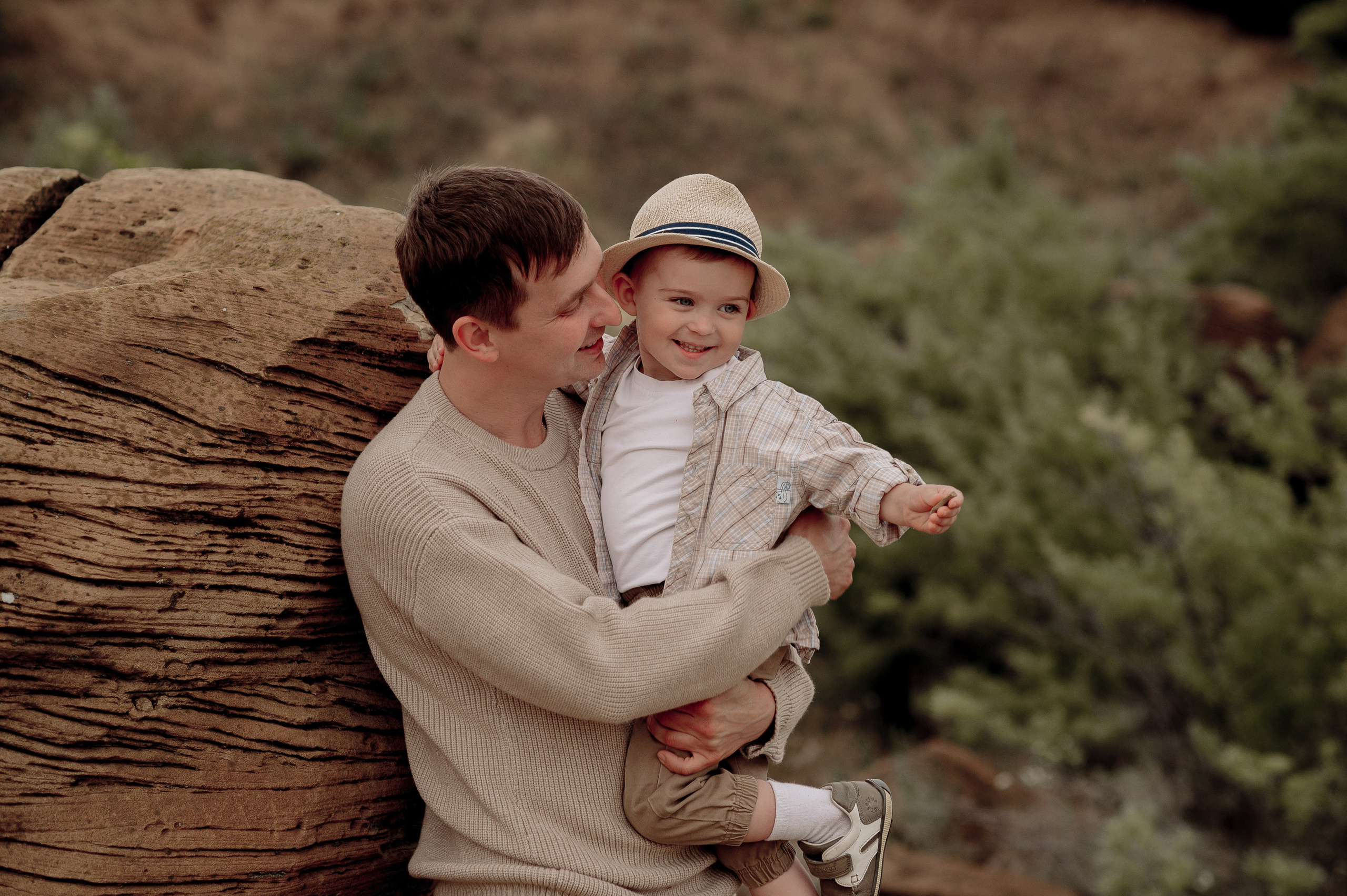 Ирина, Дима и их сынишки. Фотограф Мария Стрелкова