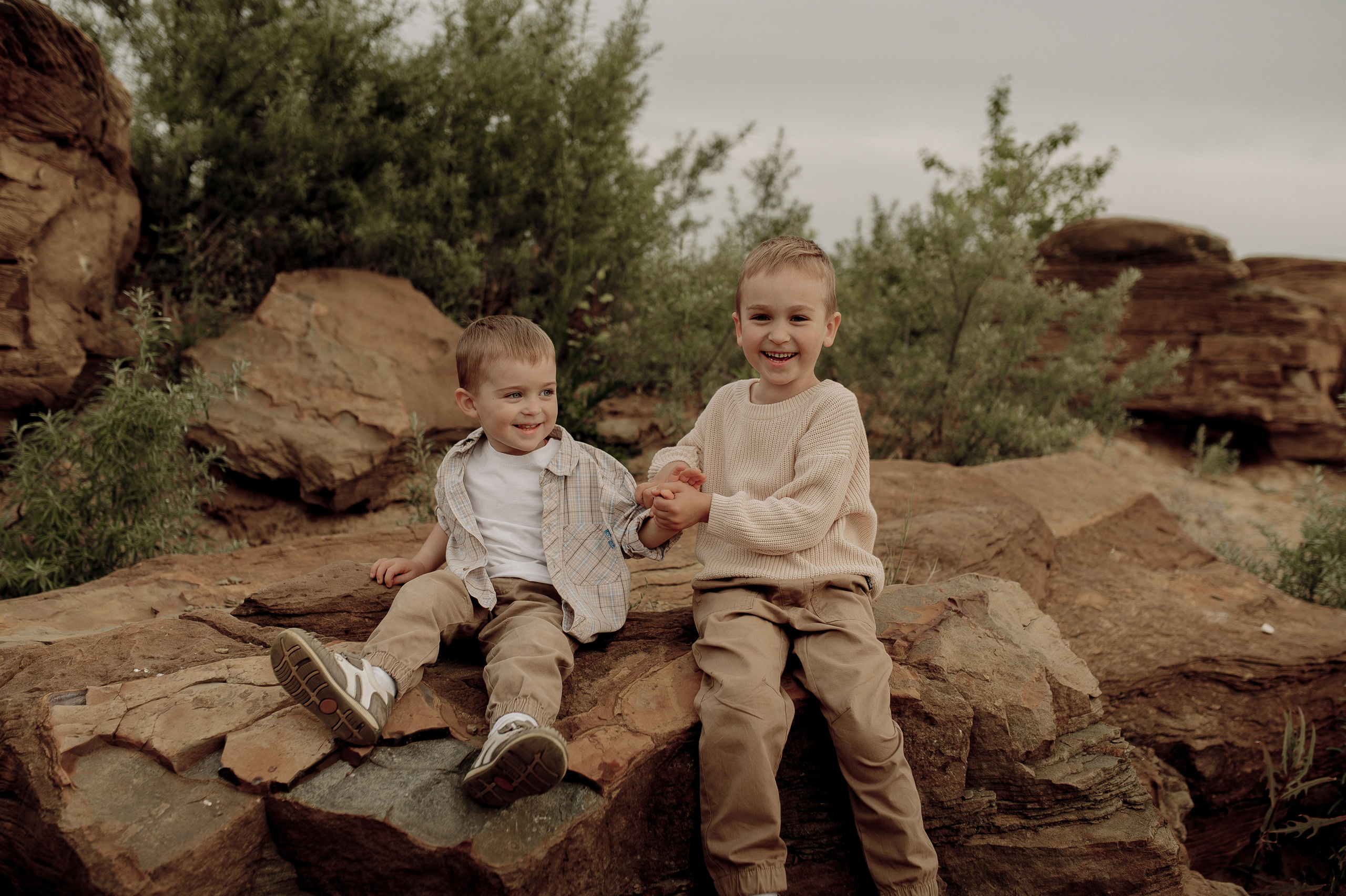 Ирина, Дима и их сынишки. Фотограф Мария Стрелкова