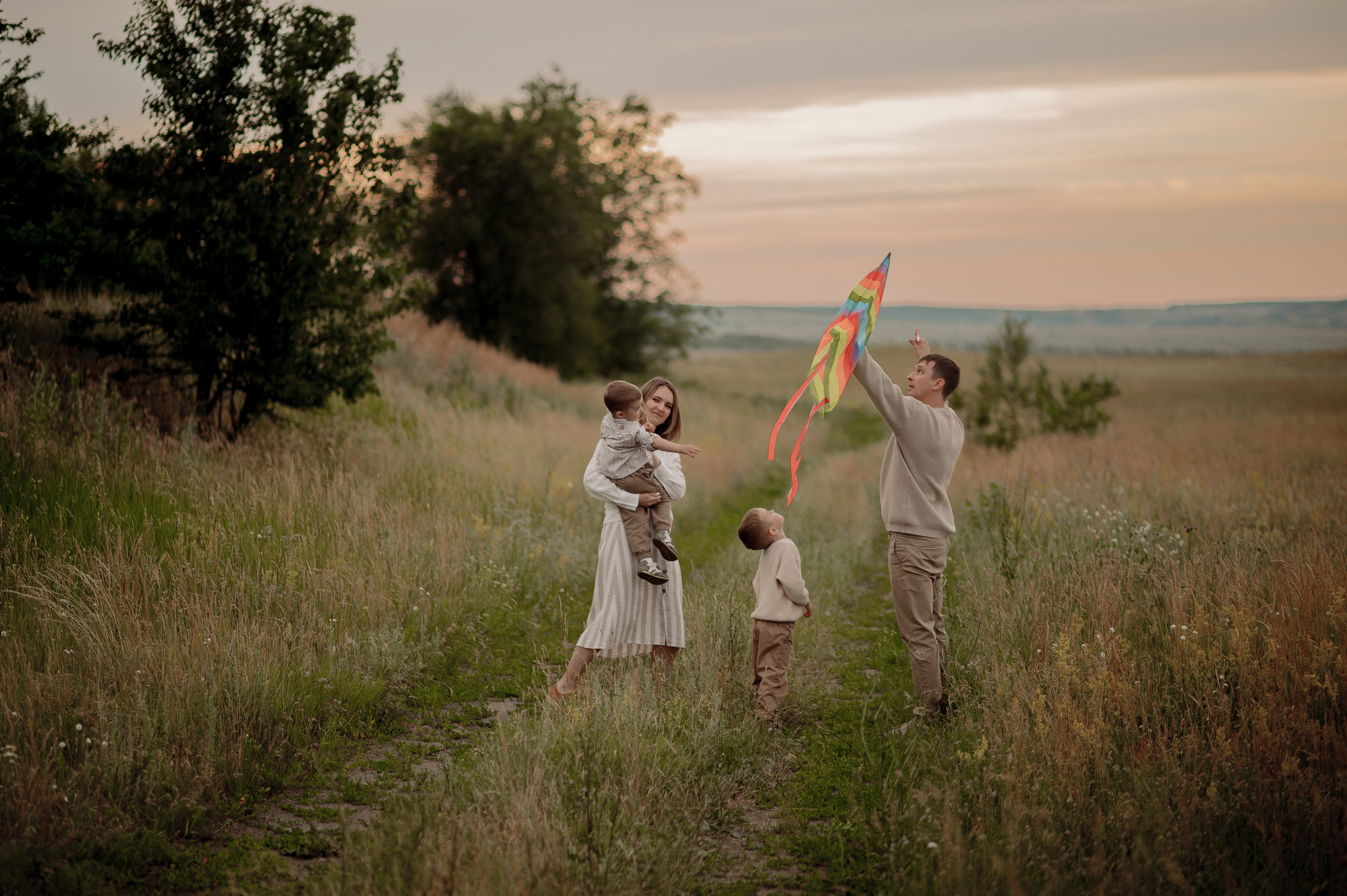 Ирина, Дима и их сынишки. Фотограф Мария Стрелкова
