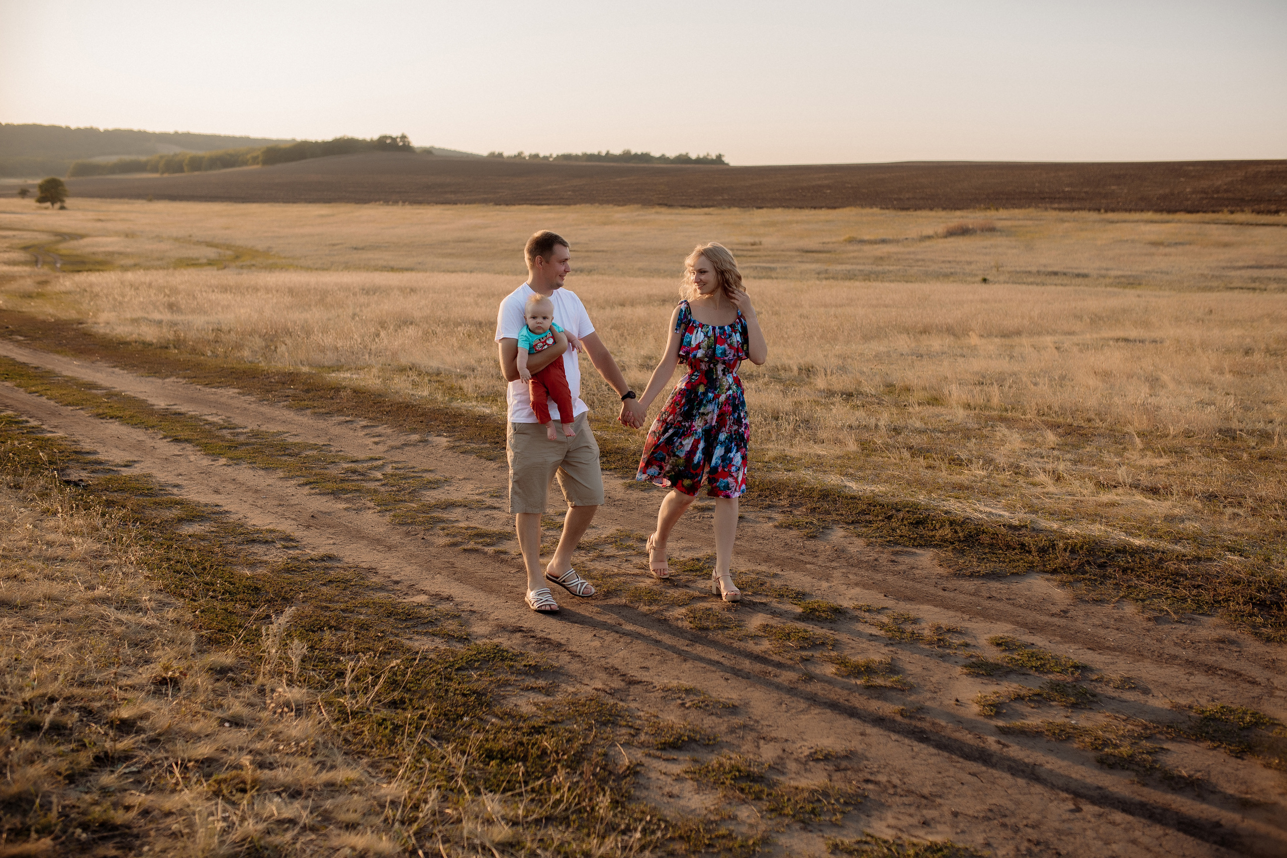 Настя, Валентин и Сашулька. Фотограф Мария Стрелкова