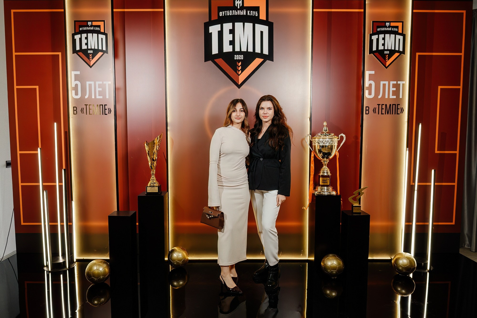 Закрытие футбольного сезона 2025 ФК «ТЕМП». Свадебный и репортажный фотограф Никита Сницарев в Барнауле