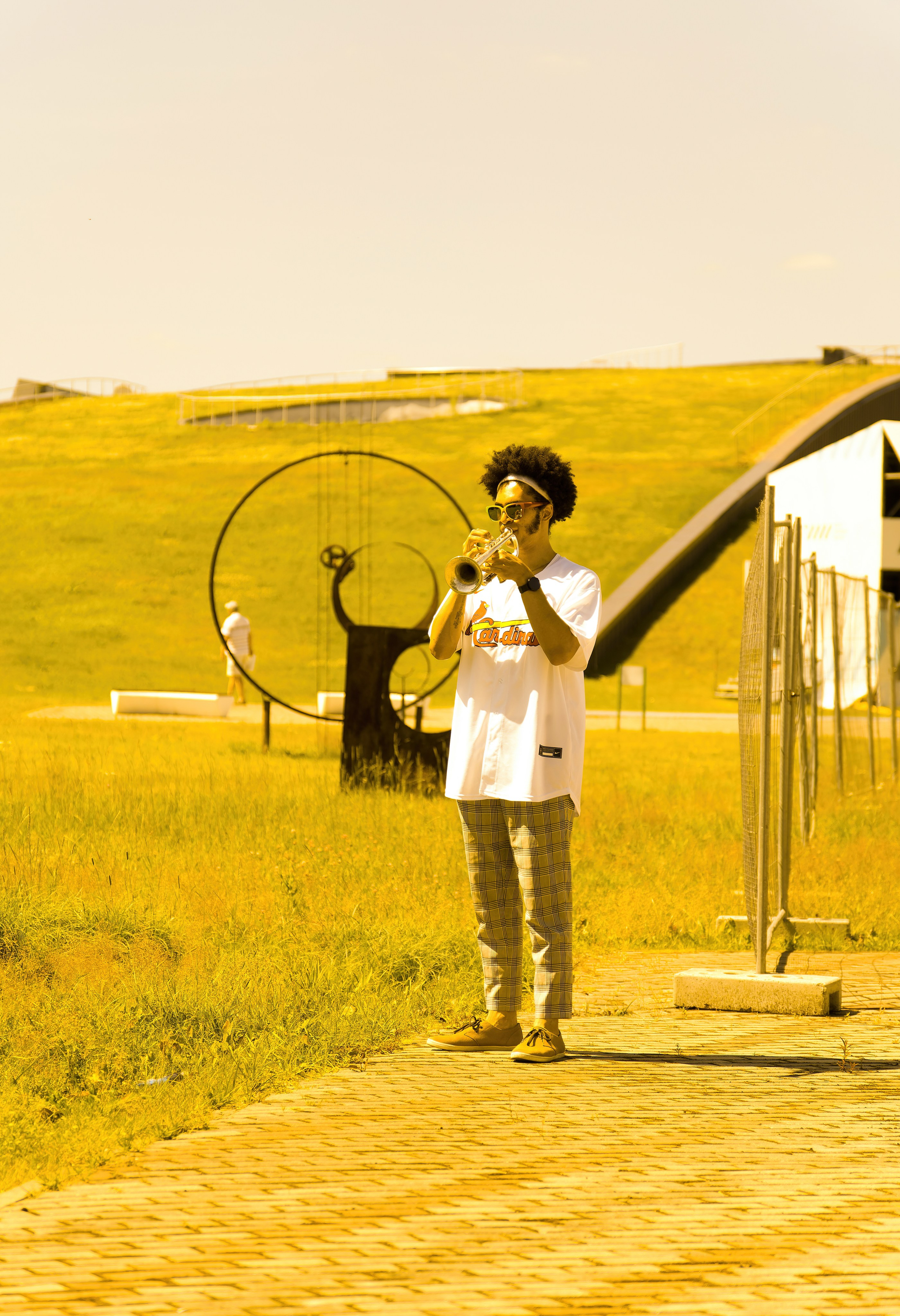 Арт. Oles Paritskiy