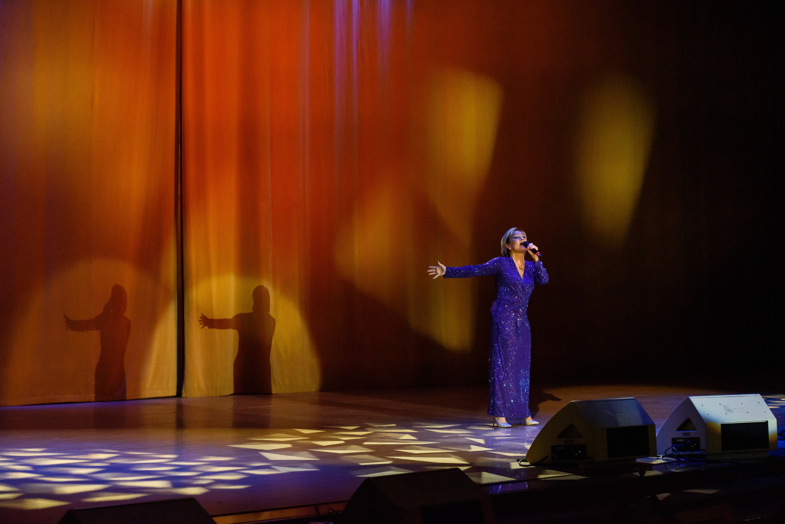 «Душевные песни» — «Имена на все времена», ЗЦС. Бренд-фотограф для экспертов и блогеров в Москве Влада Горбовская