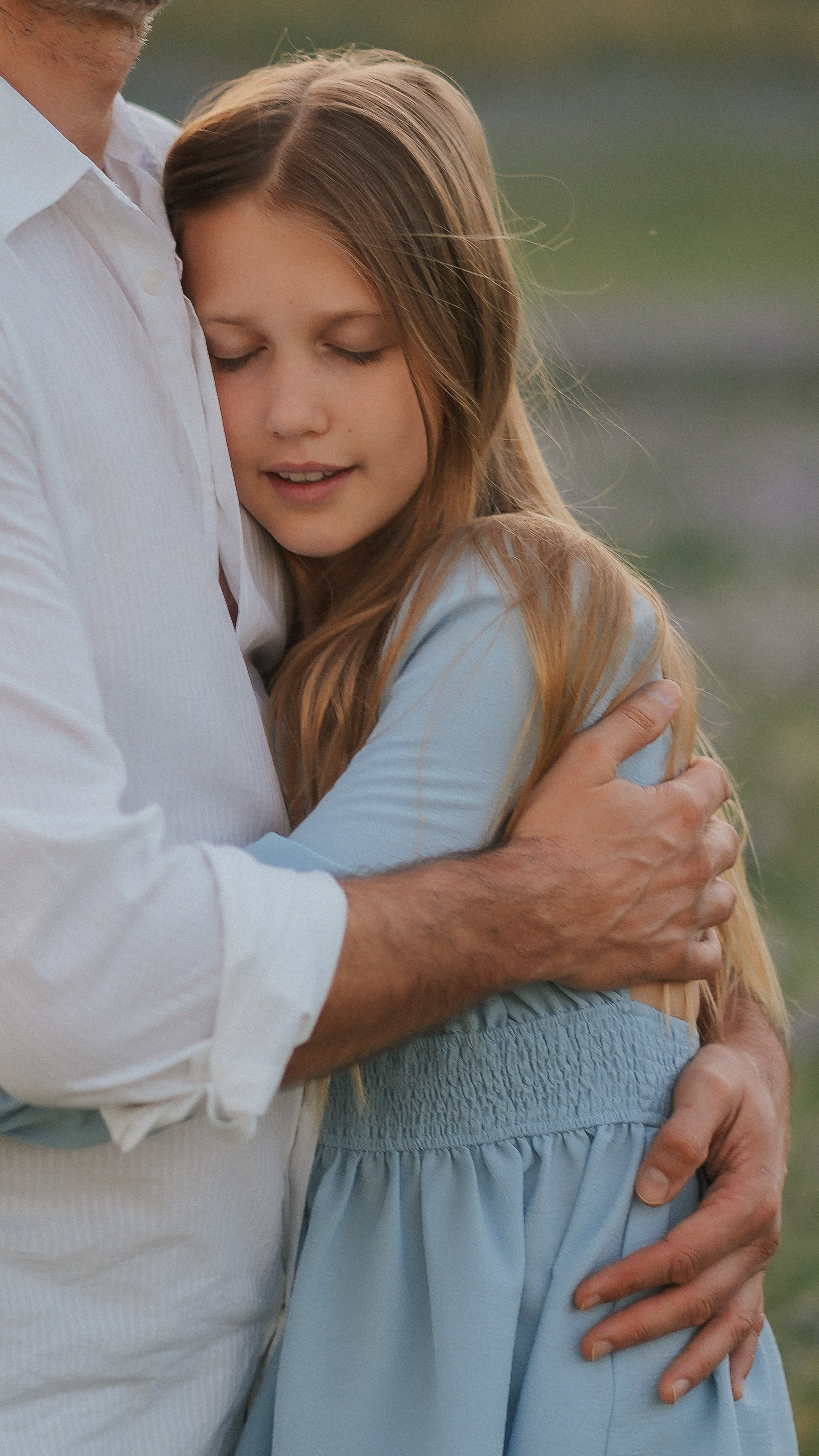 Bluebonnet photo sessions | Stunning Texas wildflower portraits | Anny Smirnova