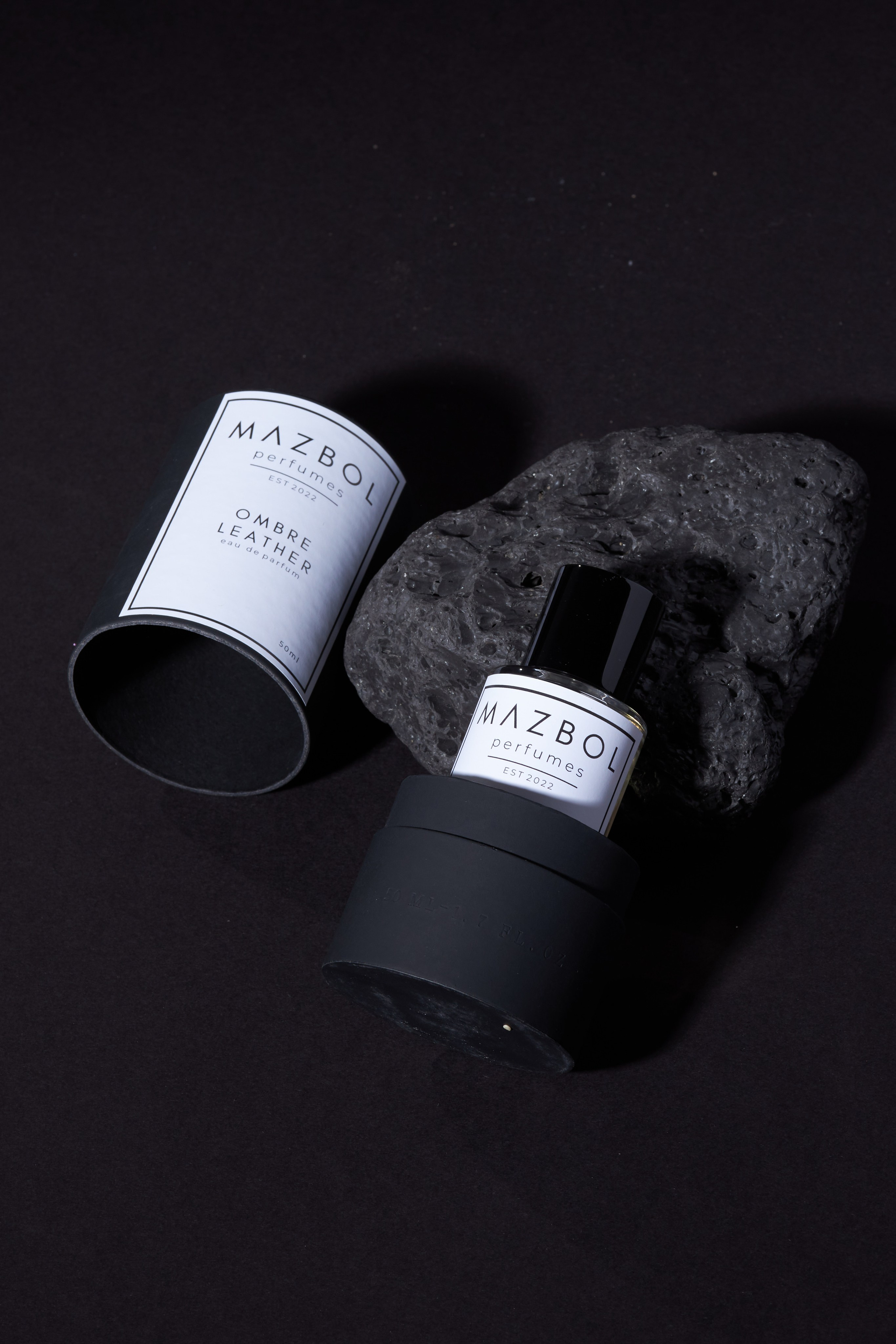 Mazbol. Свадебный и студийный фотограф в Алматы Ильяс Кырбаев