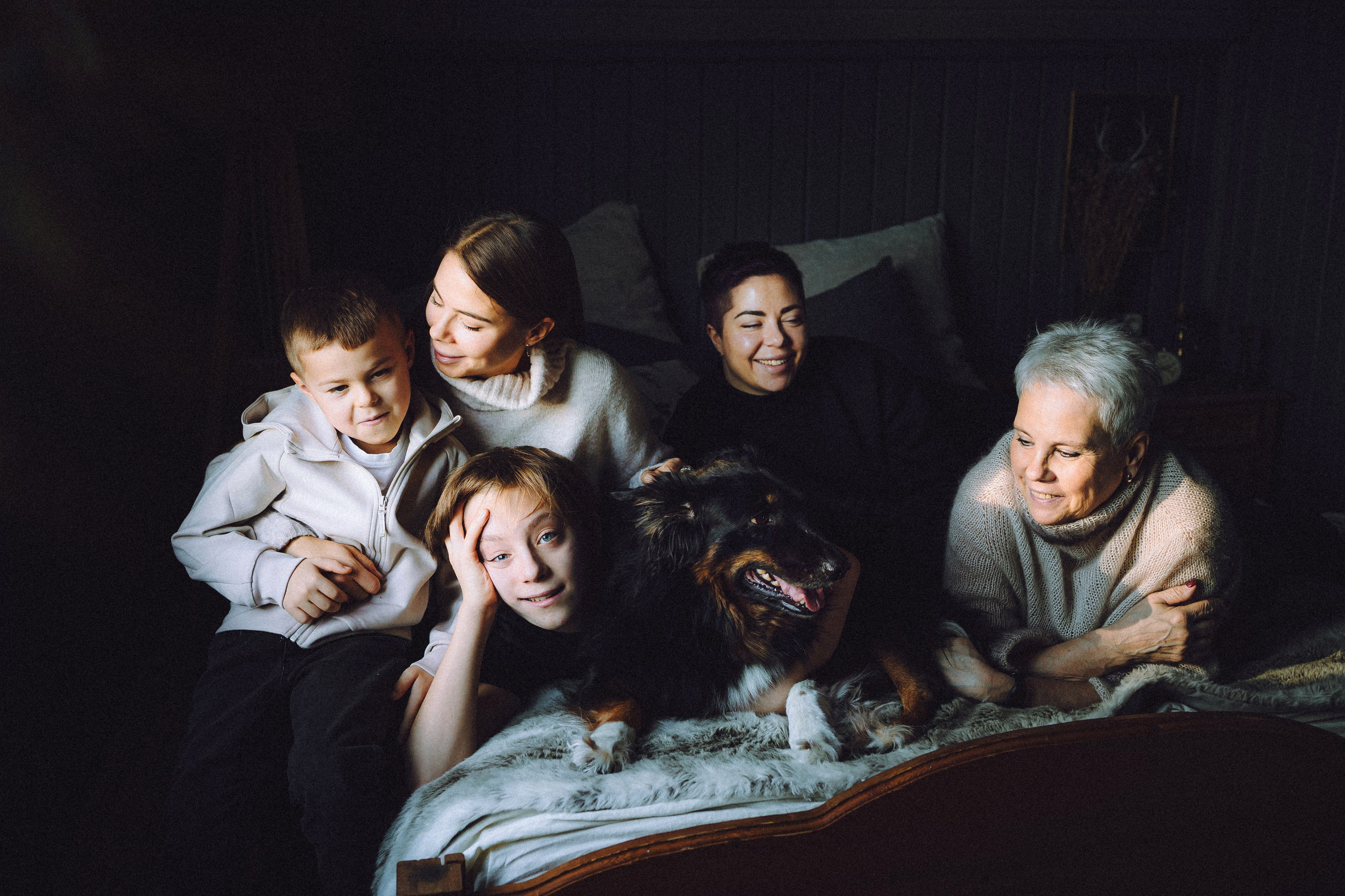 Плюш, Айса и их семья