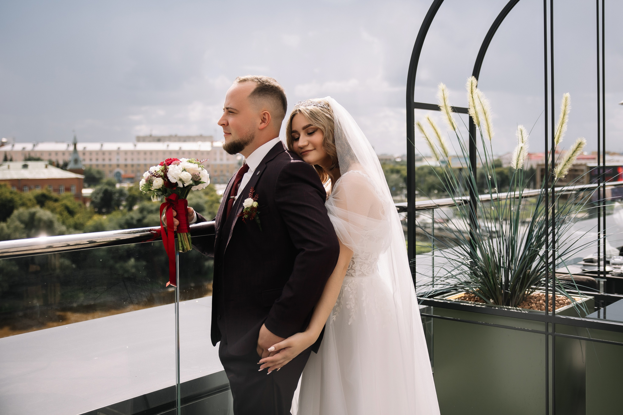 Даниил и Ксения. Свадебный фотограф и видеограф в Омске — Виталий и Алёна Орлянд