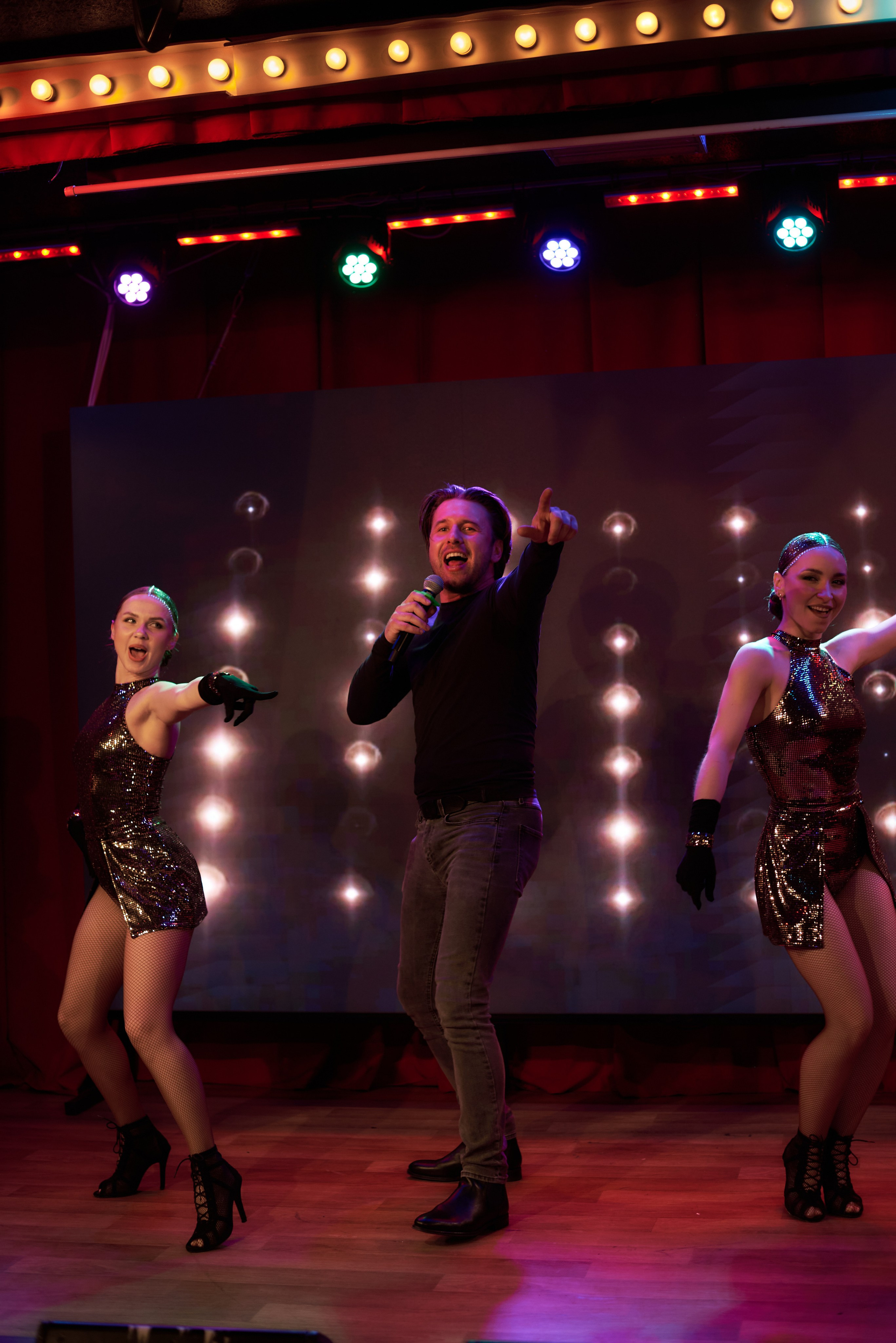 Отчетный концерт мастерской эстрадного вокала. Photographer Bangkok — Pattaya | фотограф Бангкок — Паттайа