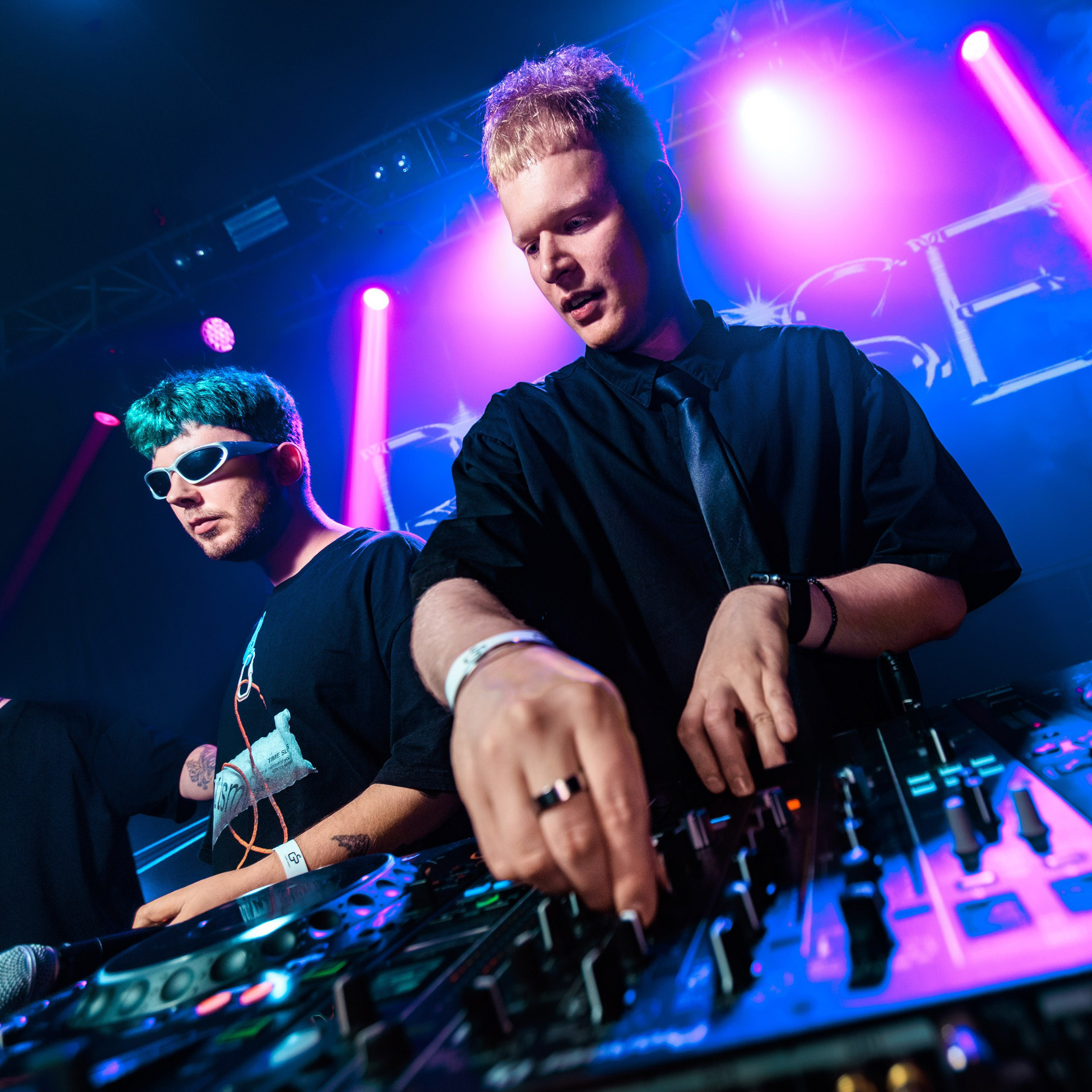 День первокурсника | Свобода. Репортажный фотограф Екатеринбург | Яркий, качественный репортаж | Концерты, клубы, репортаж, праздники, корпоративы