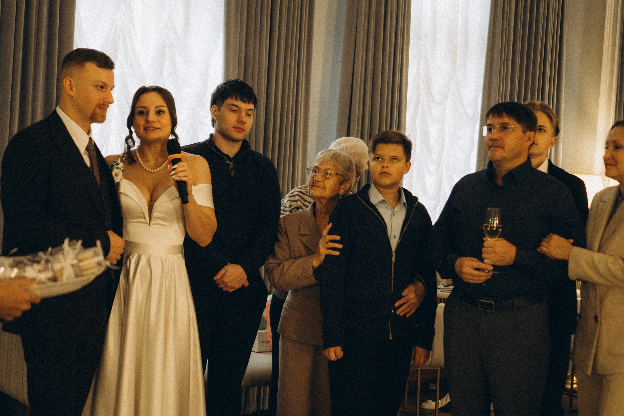 СЬЕМКА РЕПОРТАЖ В ЗАГСЕ (2 ДВОРЕЦ). Профессиональный фотограф, Санкт-Петербург — Виктория Богомолова