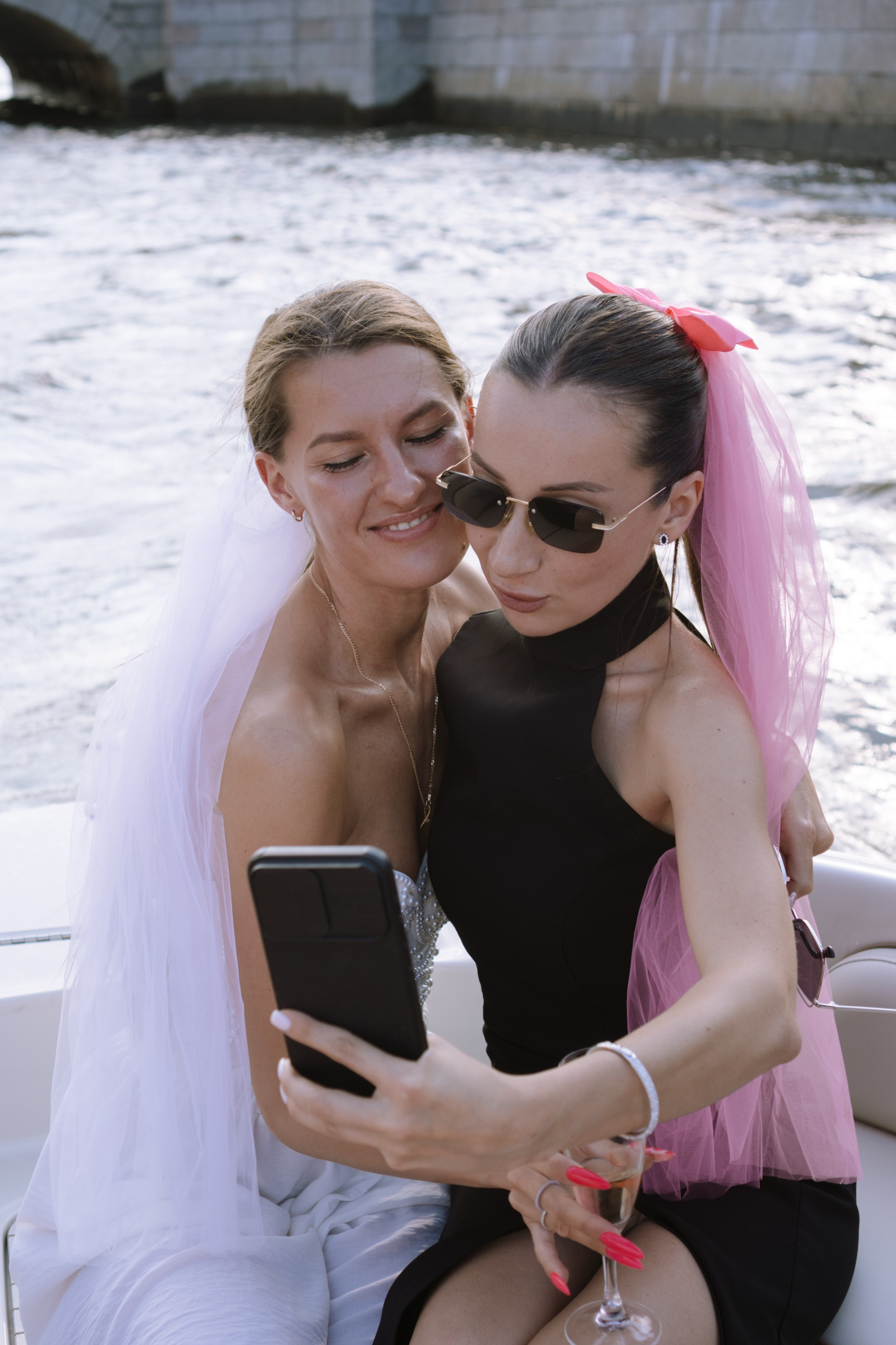 ДЕВИЧНИК НА КАТЕРЕ. Профессиональный фотограф, Санкт-Петербург — Виктория Богомолова