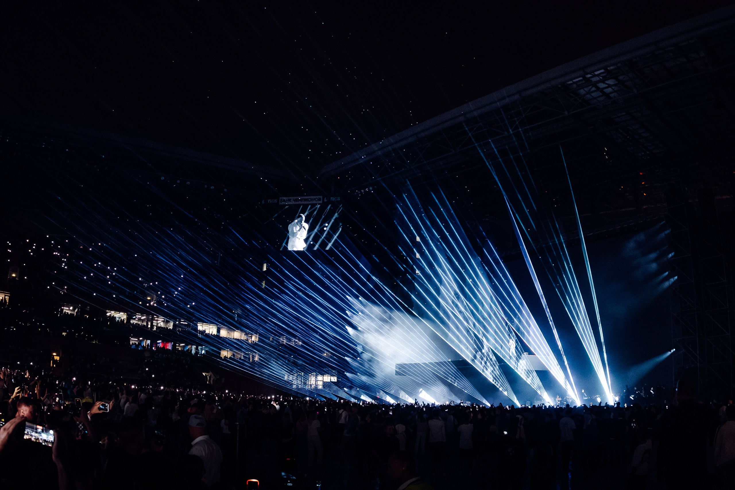 MACAN / МОСКВА / 2024. OOPS