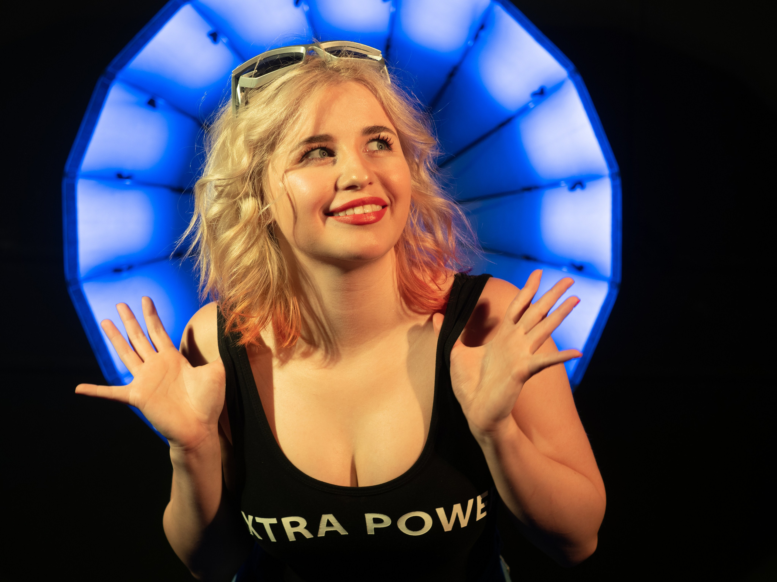 Студийная фотосессия для девушки. Яростный фотолюбитель Vervie Vitoe