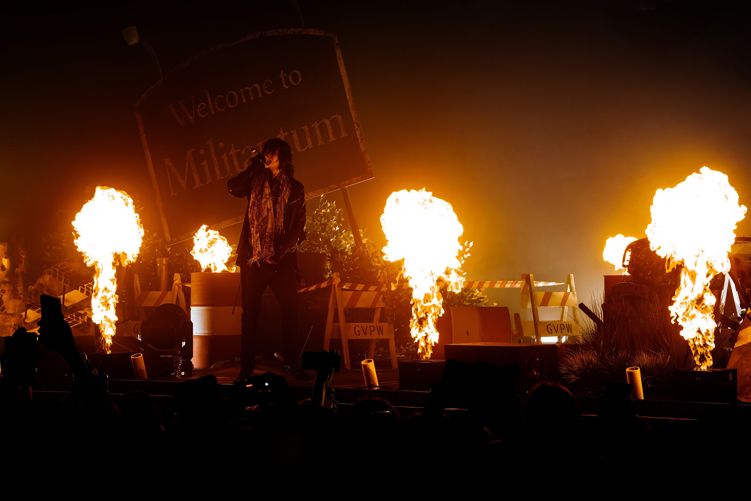 Тёмный принц в клубе TAU 22.03.2026. Репортажный фотограф и видеограф в Москве