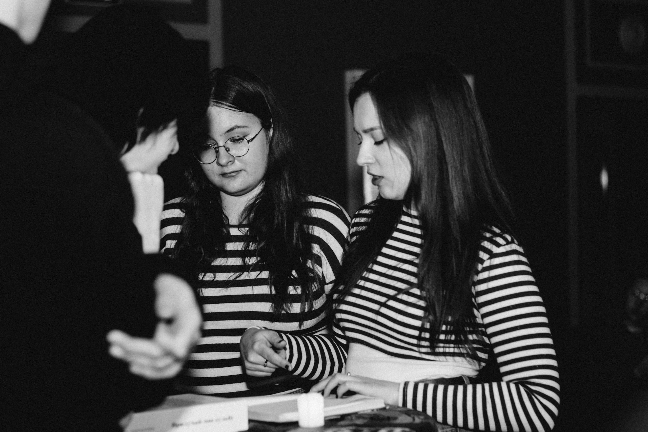 Ленфильм × ул балабанова. Юля Мурашова портретный и документальный фотограф