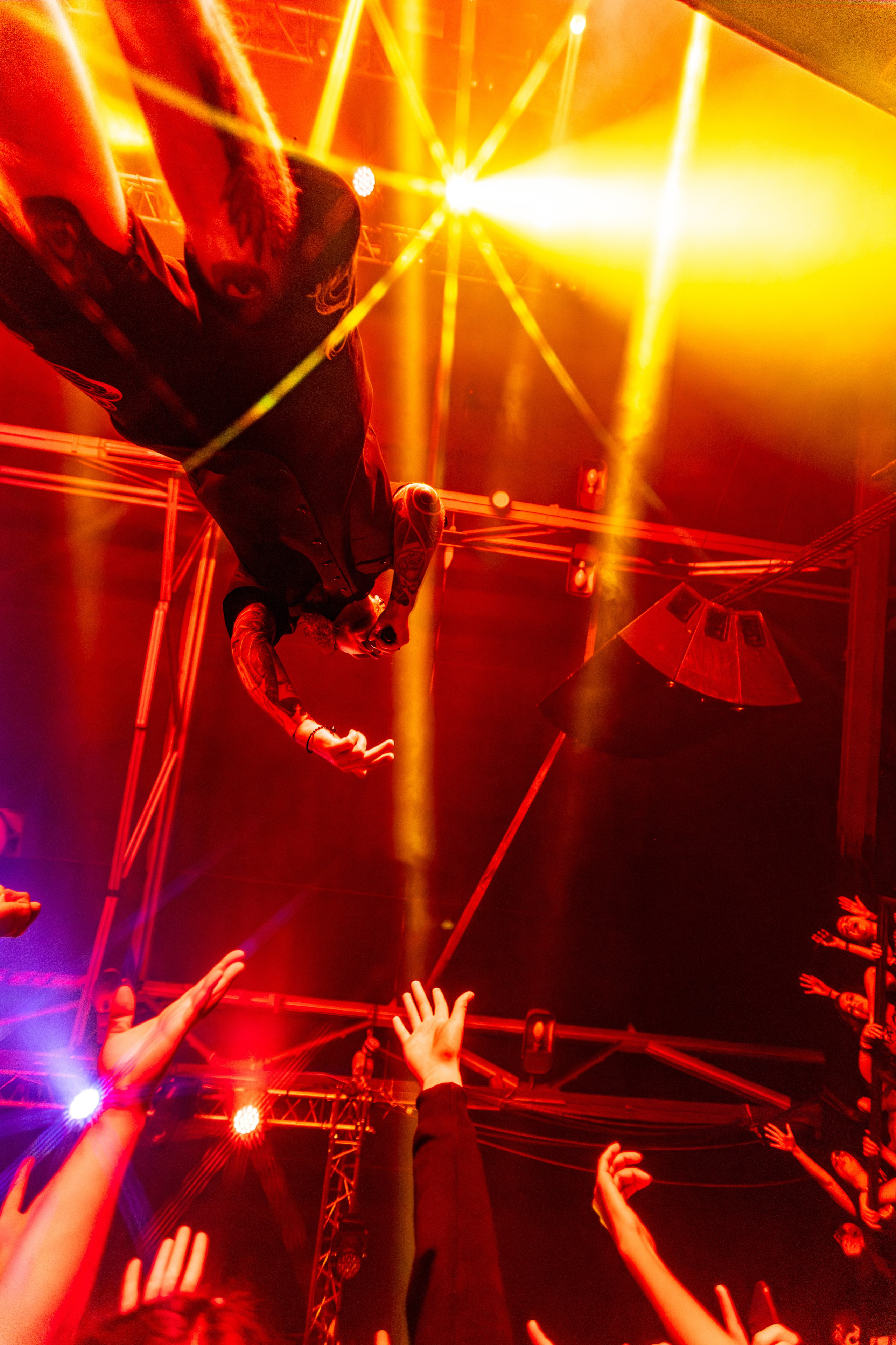 [AMATORY]. Репортажный фотограф Екатеринбург | Яркий, качественный репортаж | Концерты, клубы, репортаж, праздники, корпоративы