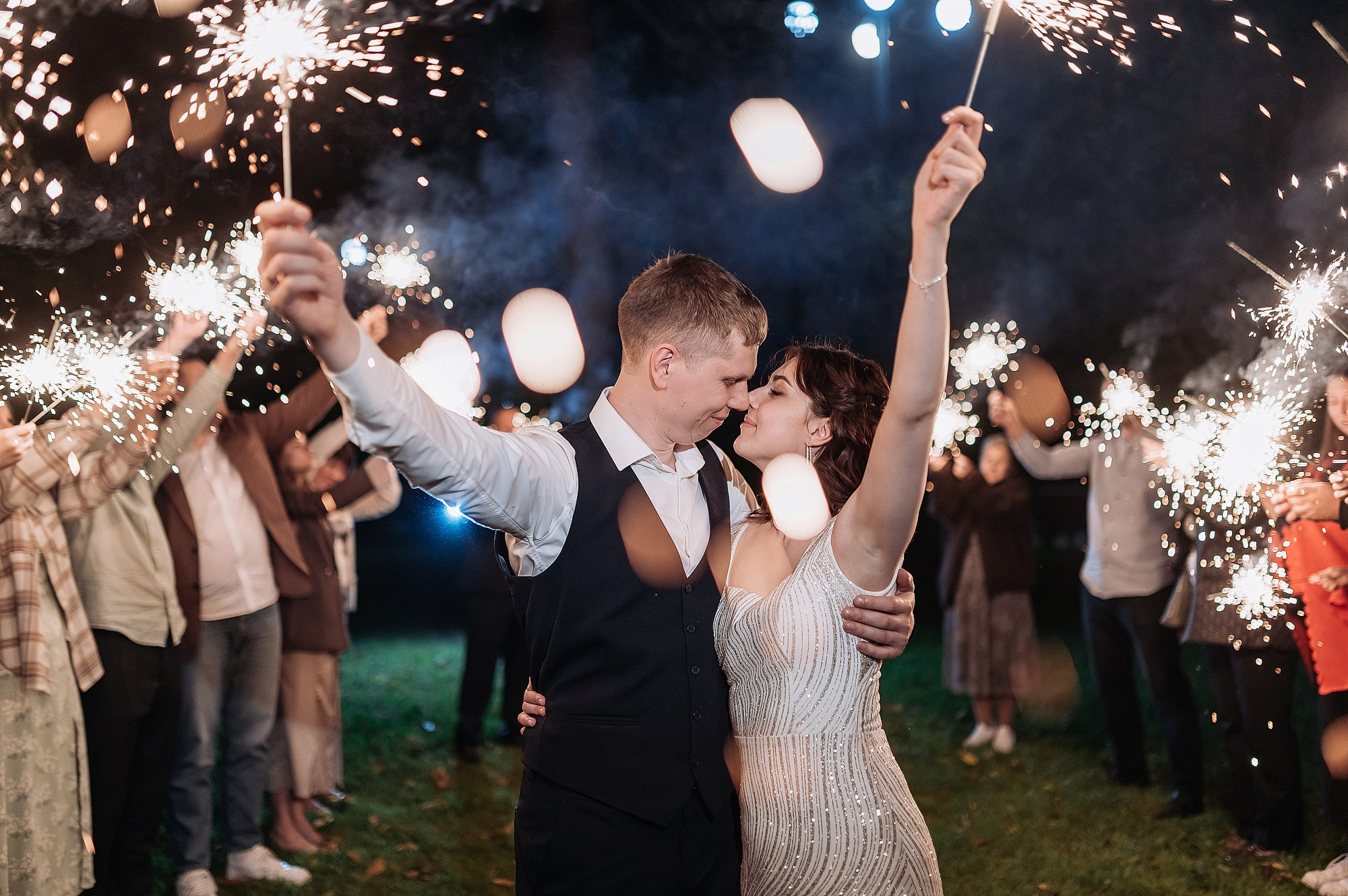 Денис и Екатерина ВДНХ. Свадебный фотограф в Дубне Алексей Фонарёв