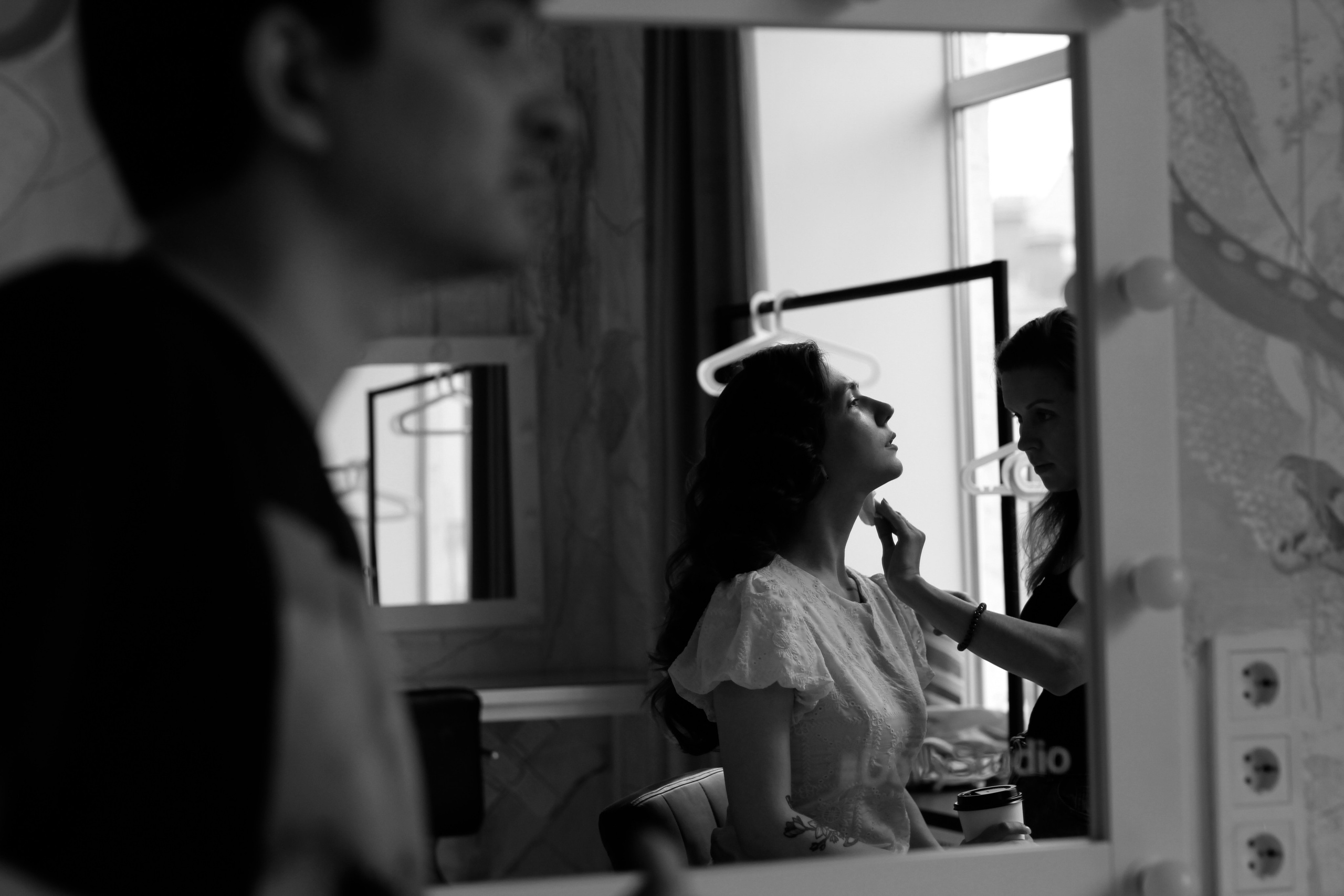 Классические утренние сборы жениха и невесты. Свадебный, семейный и контент фотограф в Санкт- Петербурге Елена Грие