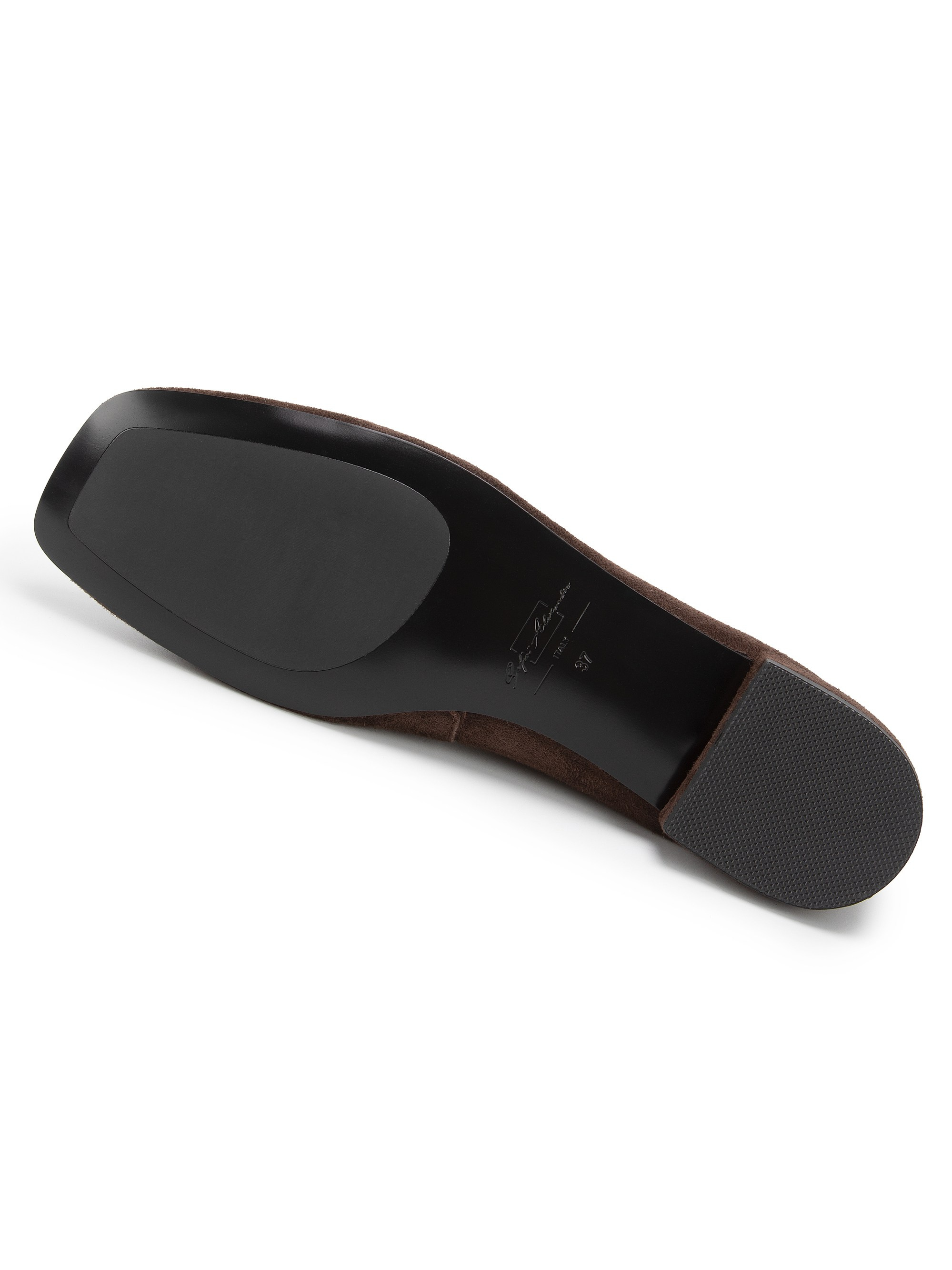 Каталожная фотография обуви. Фотограф в Москве Егор Гончаров