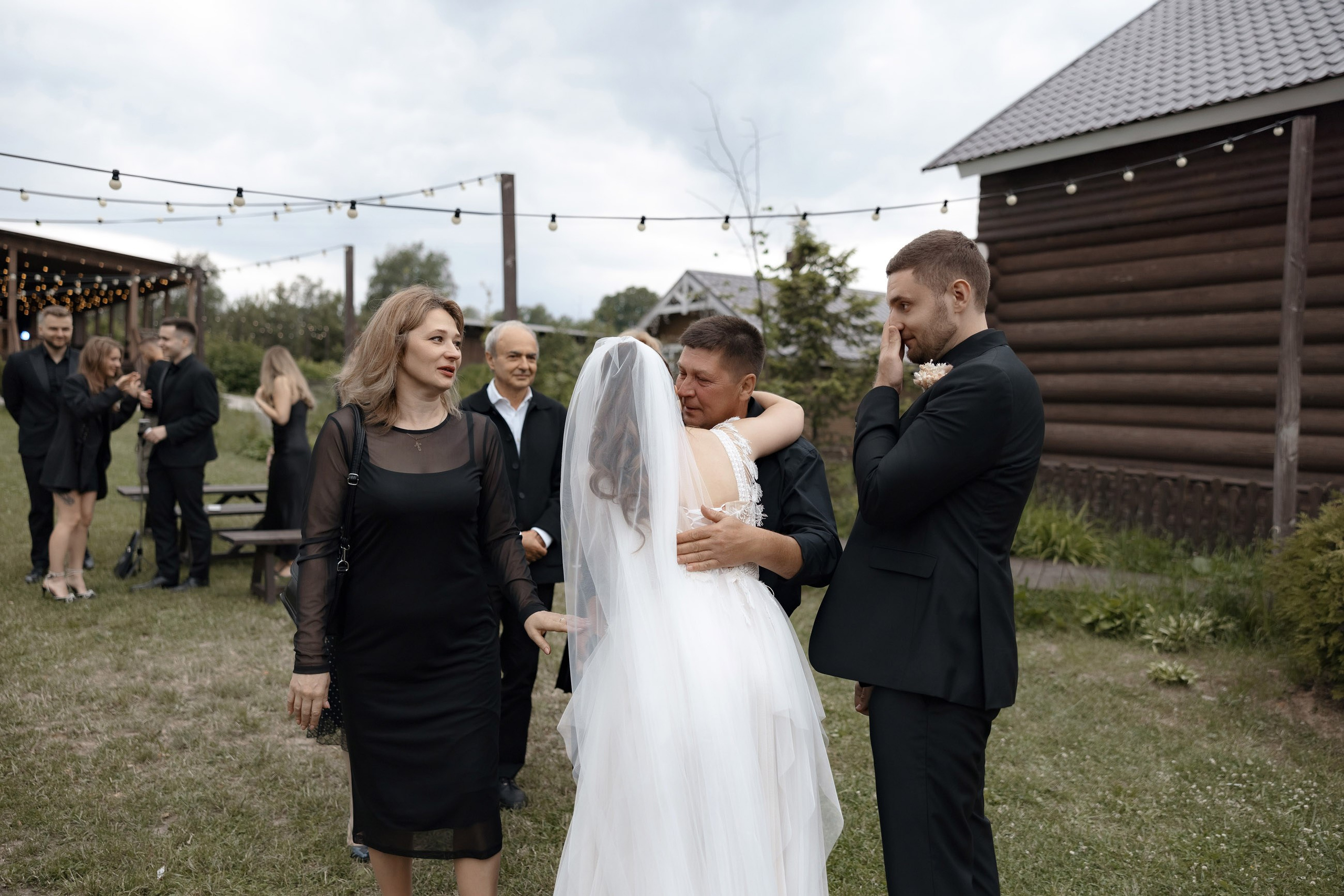 Артем и Вера. Свадебный фотограф и видеограф Юрий и Эля Дубинины