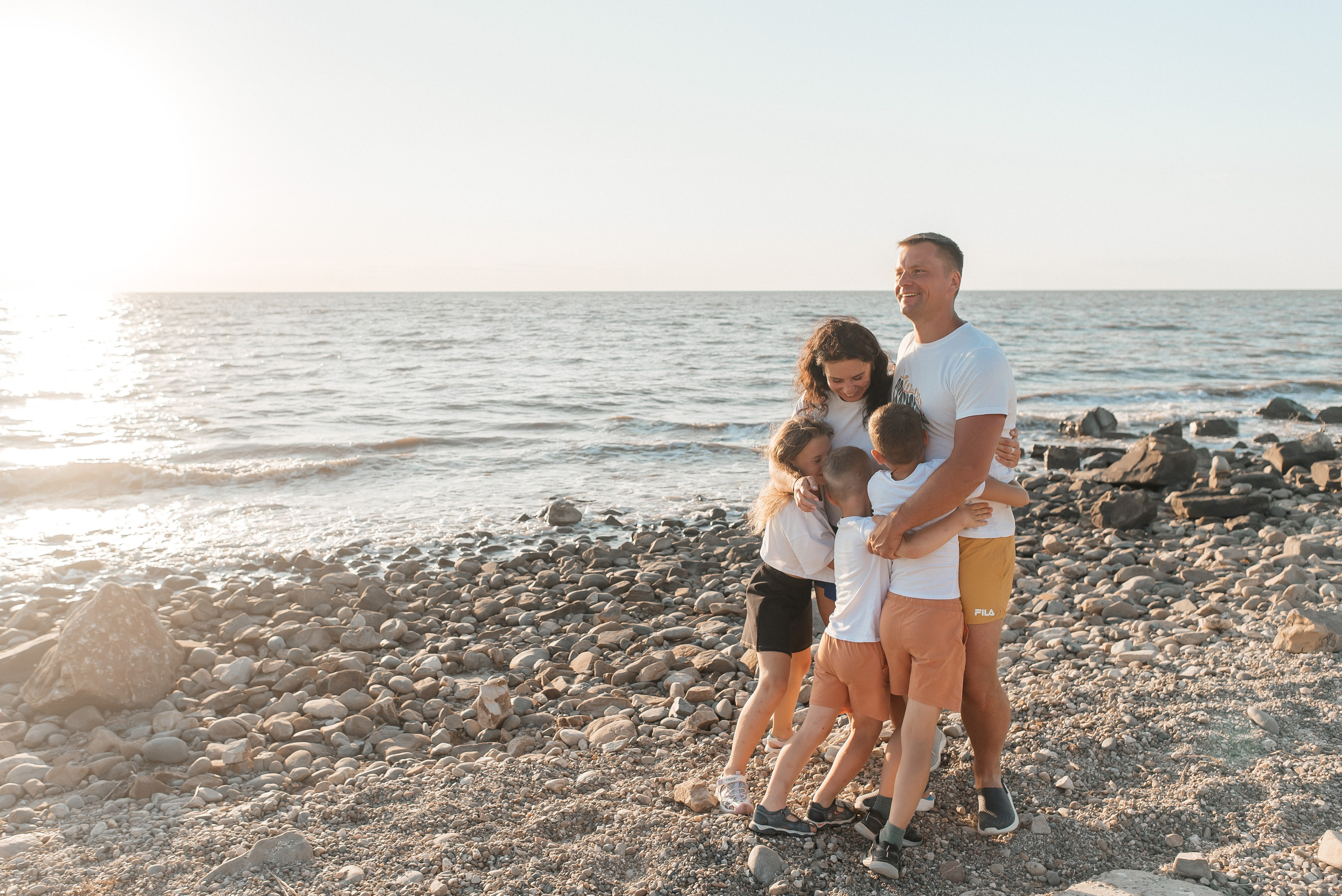 Отпуск на теплом море и маяк. Детский и семейный фотограф выпускной альбом Приморско-Ахтарск