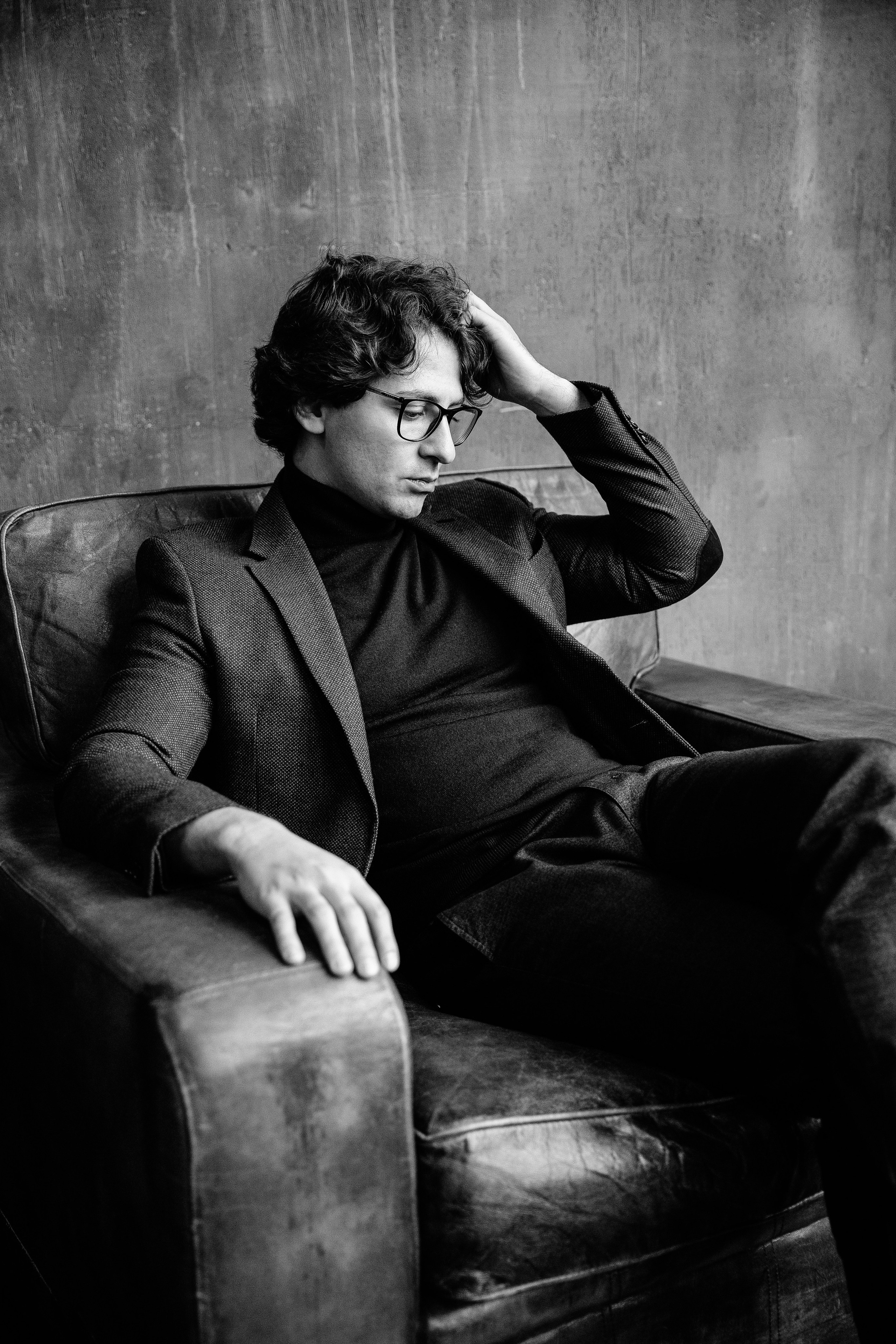 Бизнес портерт для эксперта. Бизнес-фотограф в Москве — Виталий Агабабян