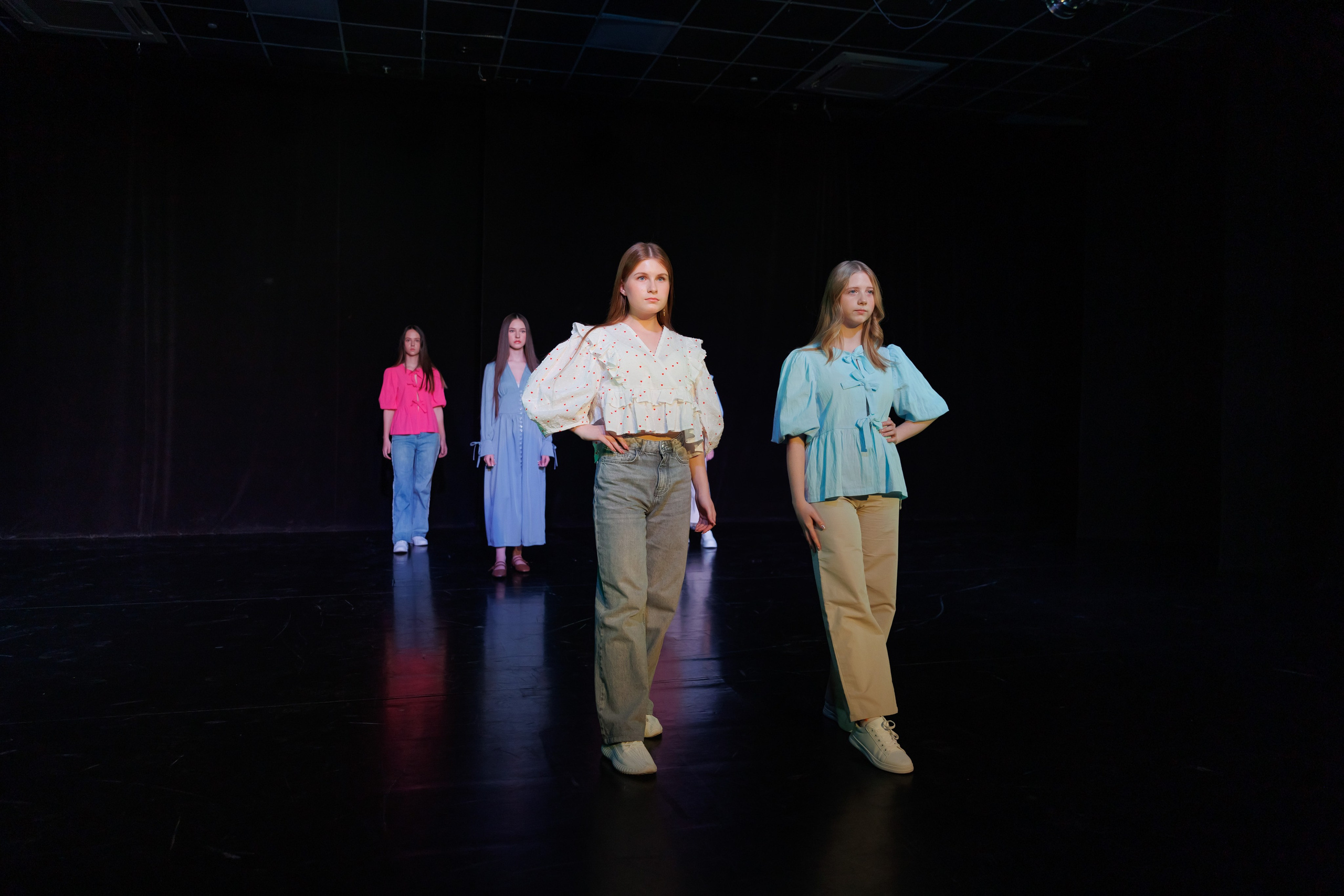 Показ коллекций Новосибирских дизайнеров для Fly Production. Фотограф Новосибирск — Наталья Гресь