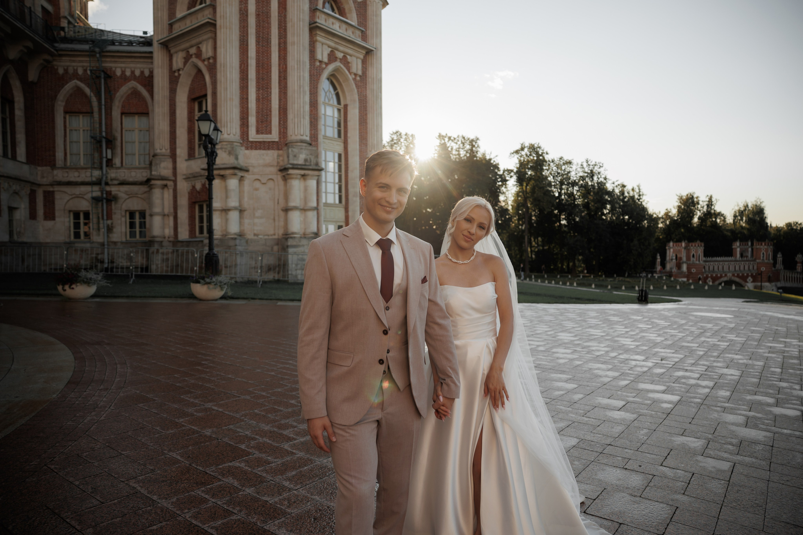 Отель «Милан», Шипиловский ЗАГС, прогулка в парке Царицыно. Свадебный и репортажный фотограф (Москва, Королев и другие)