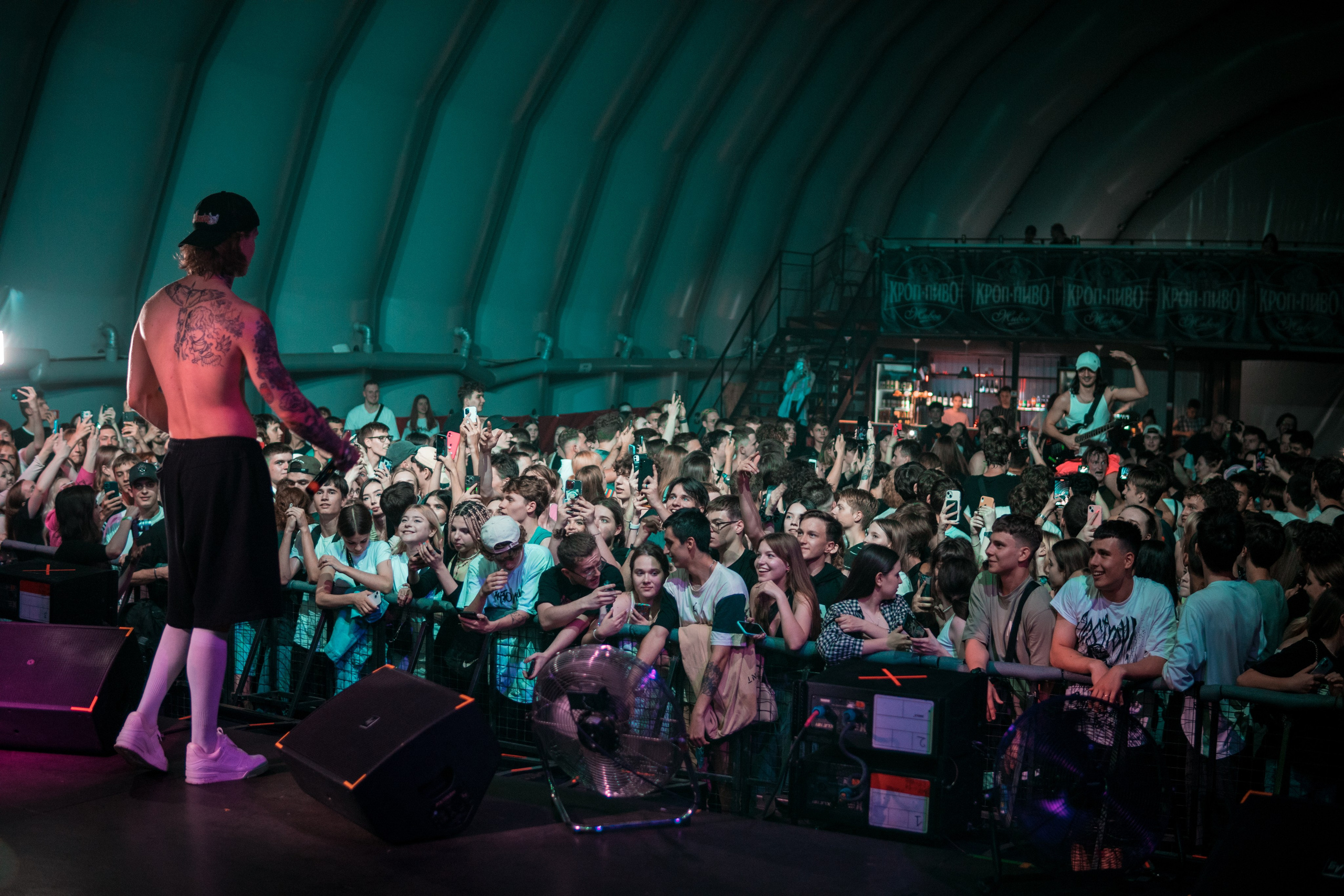 Концерт SODA LUV. Фотограф в Ростове-на-Дону Игорь Апасеев