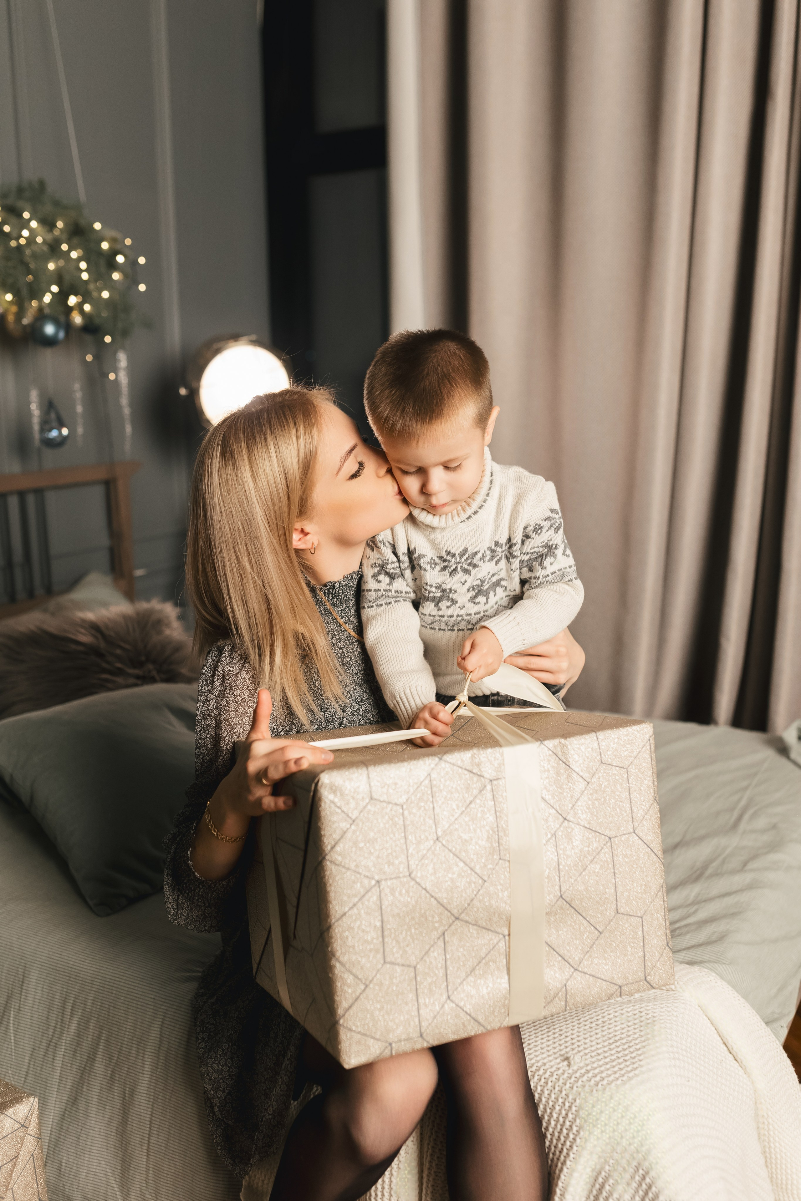 Семейная новогодняя фотосессия в Хабаровске. Свадебный фотограф в Хабаровске