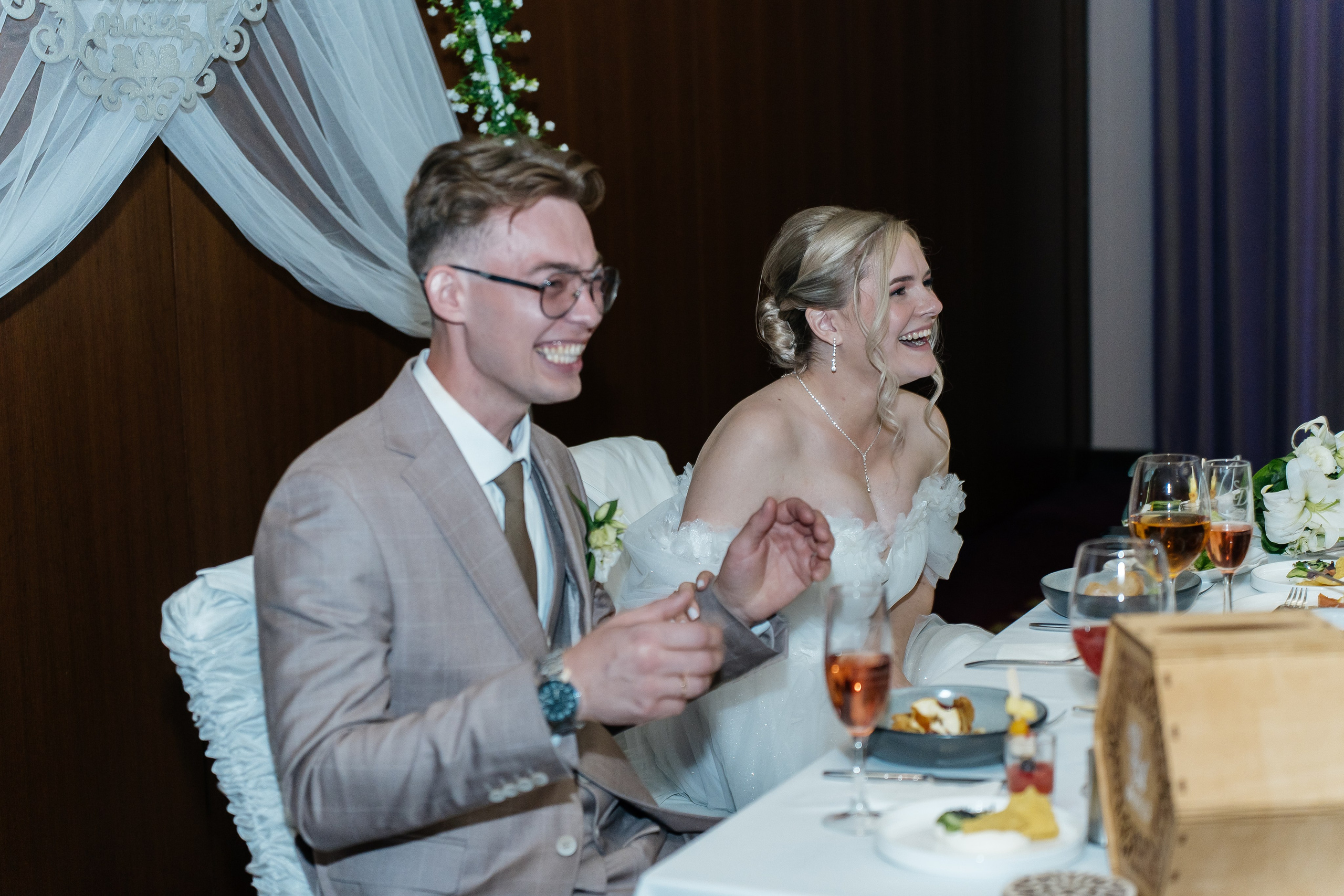 City Center. Для тех, кто не ждёт удачи, а создаёт её. Каждая фотосессия — это твой момент, твой стиль, твой успех. 📸