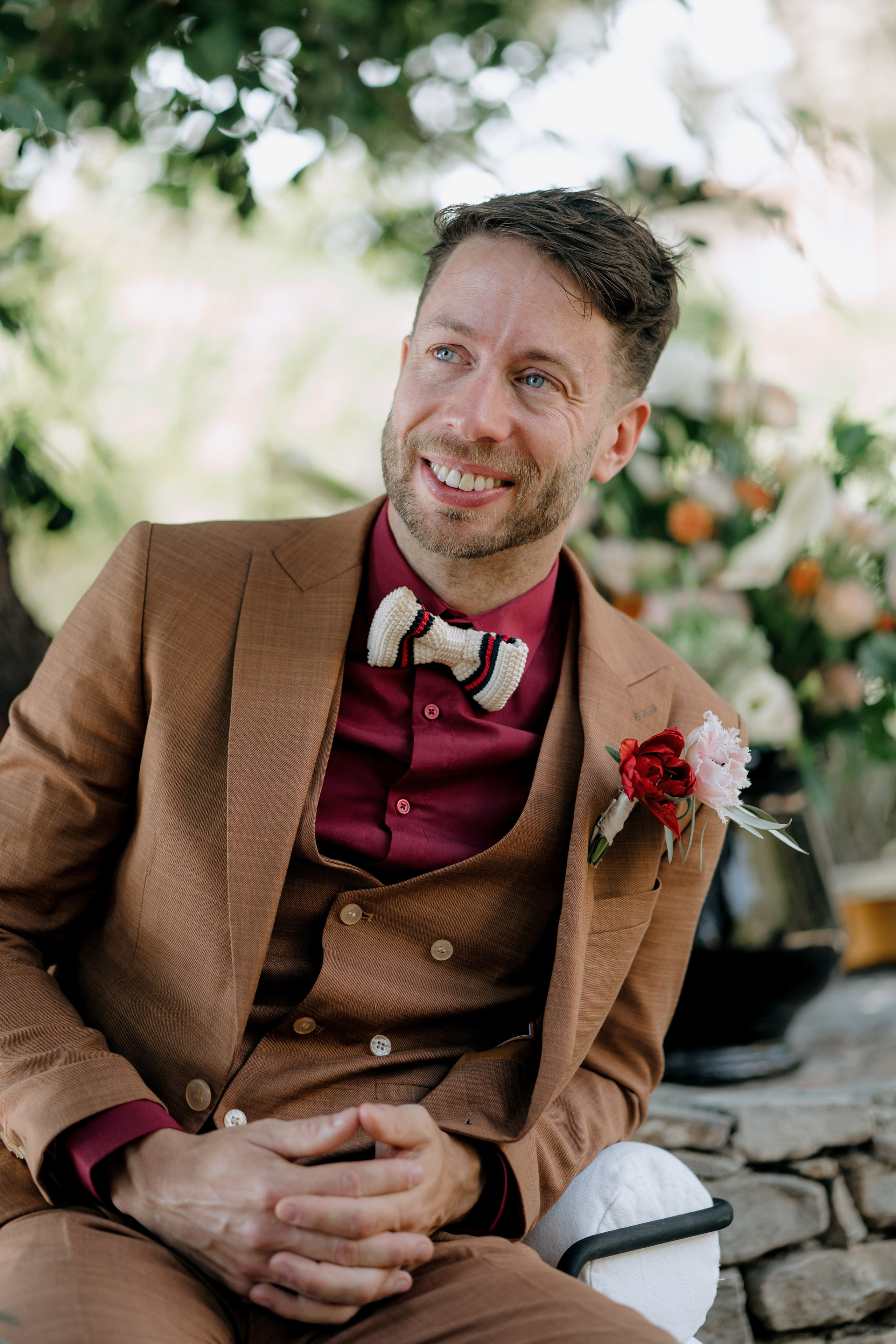 Where tulips meet birch trees. Wedding & Documentary Photographer based in Nuremberg — available across Europe & Turkey | Vitalii Nasonov