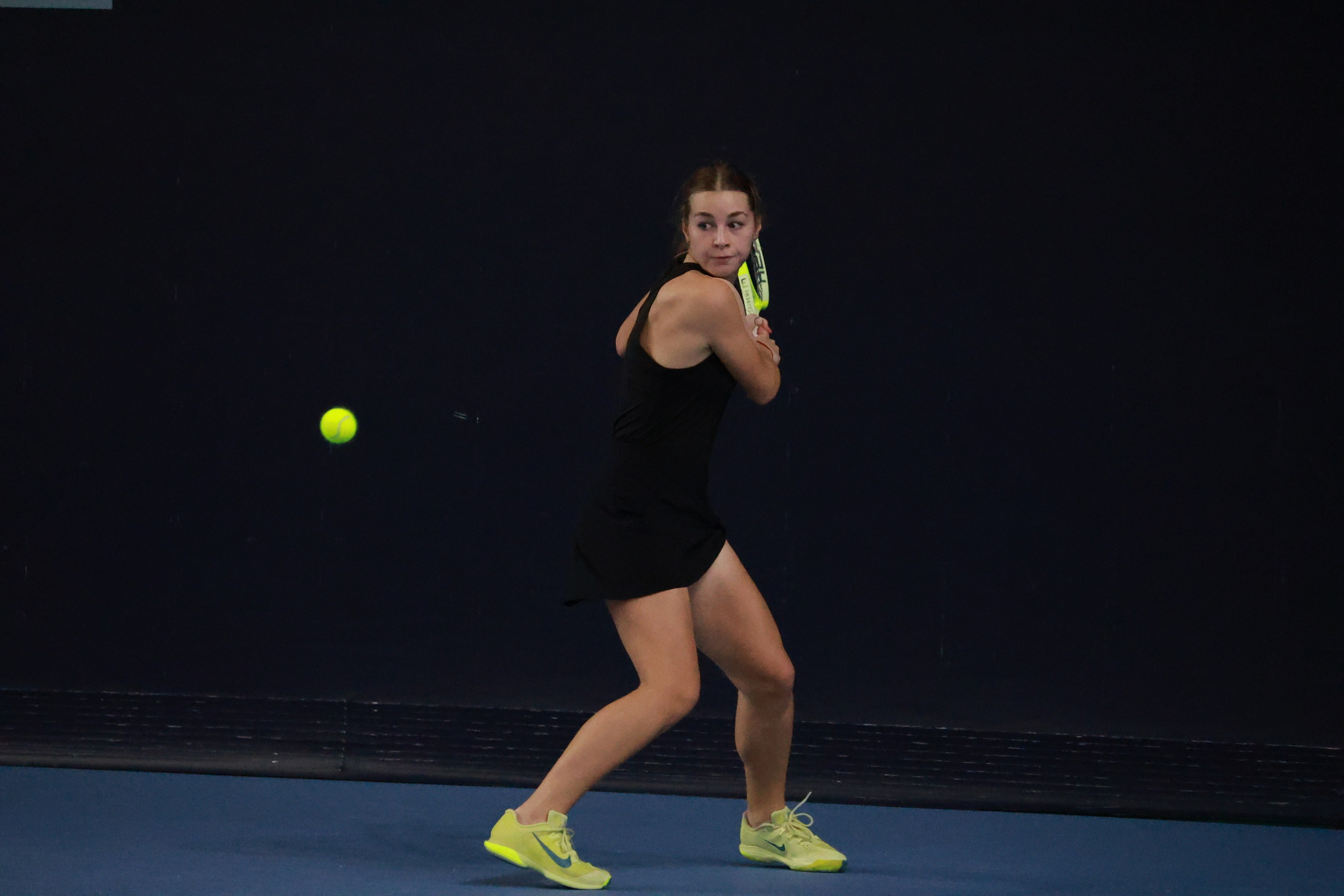 Открытый зимний кубок по теннису Winter Moscow Open 2025. Репортажный фотограф, спортивный фотограф в Москве и области