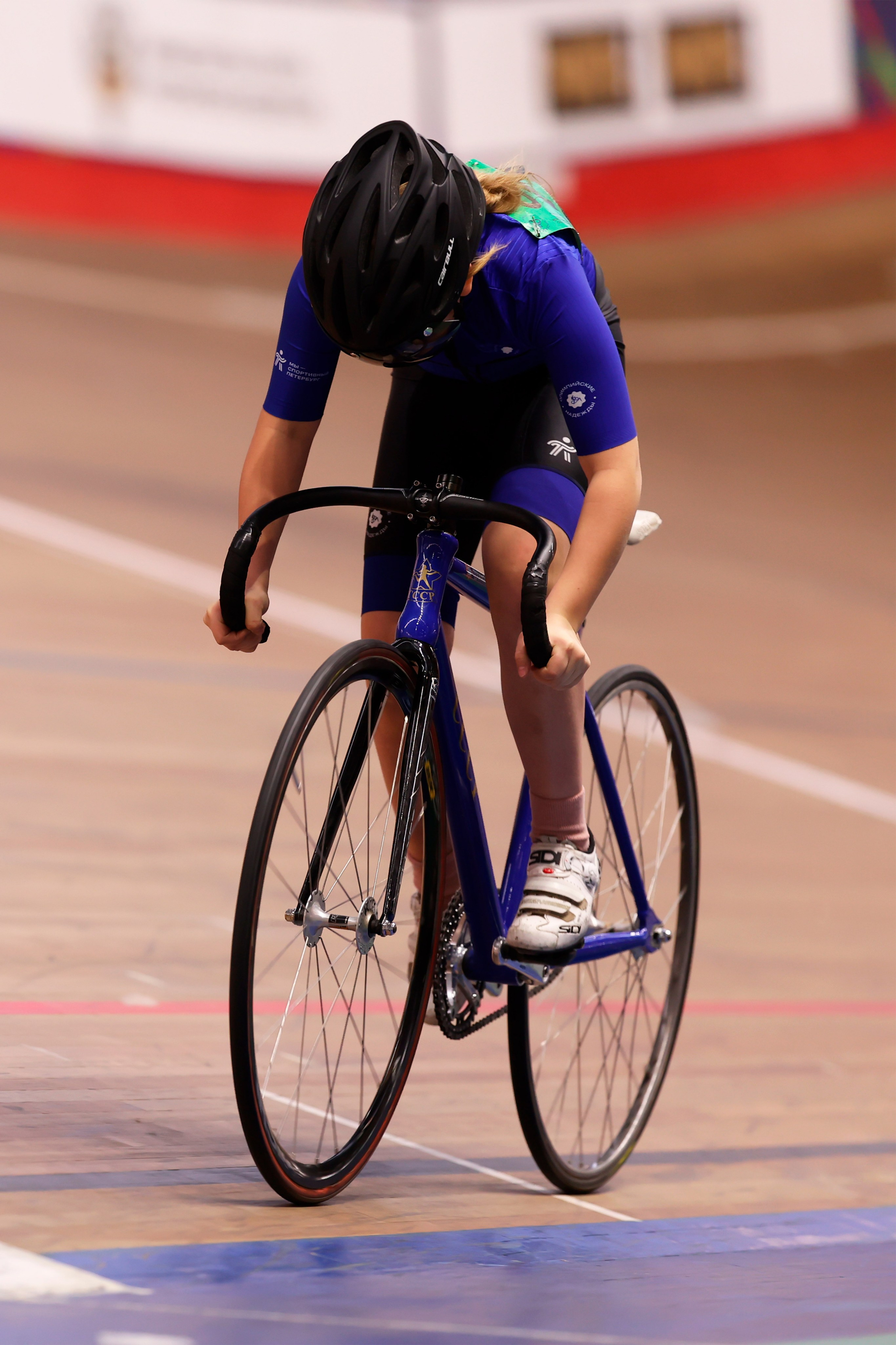 Пятый этап Региональных соревнований по велоспорту на треке (Гит, Скретч) 15.03.2025. Спортивный и репортажный фотограф Антон Тереханов