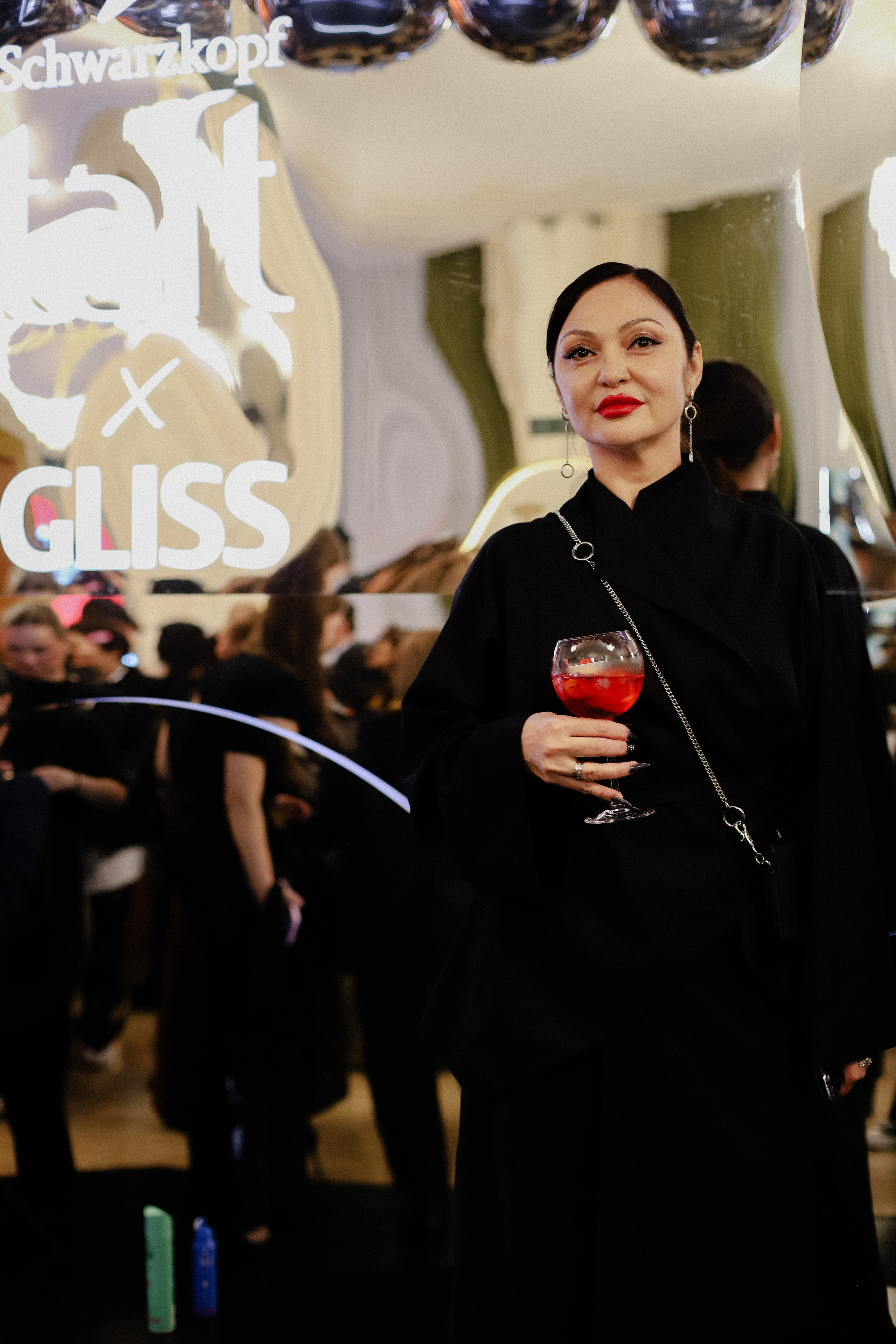 16.10 FWA зона Schwarzkopf и Perwoll. Фотограф в Алматы и Москве Даша Пушкина