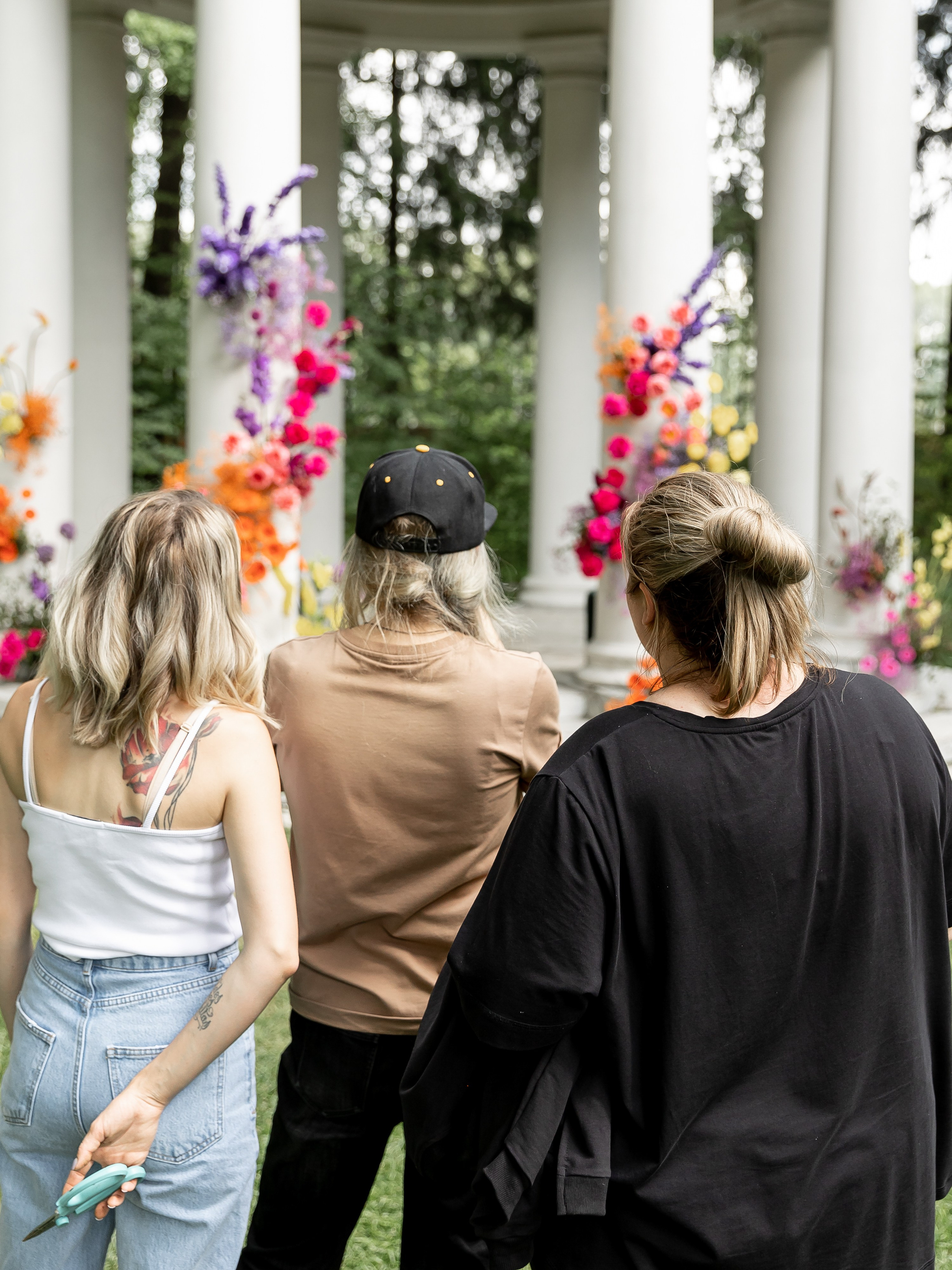 Backstage свадебного агентства Vozdukh_Weddings. Свадебный фотограф Колесников Антон