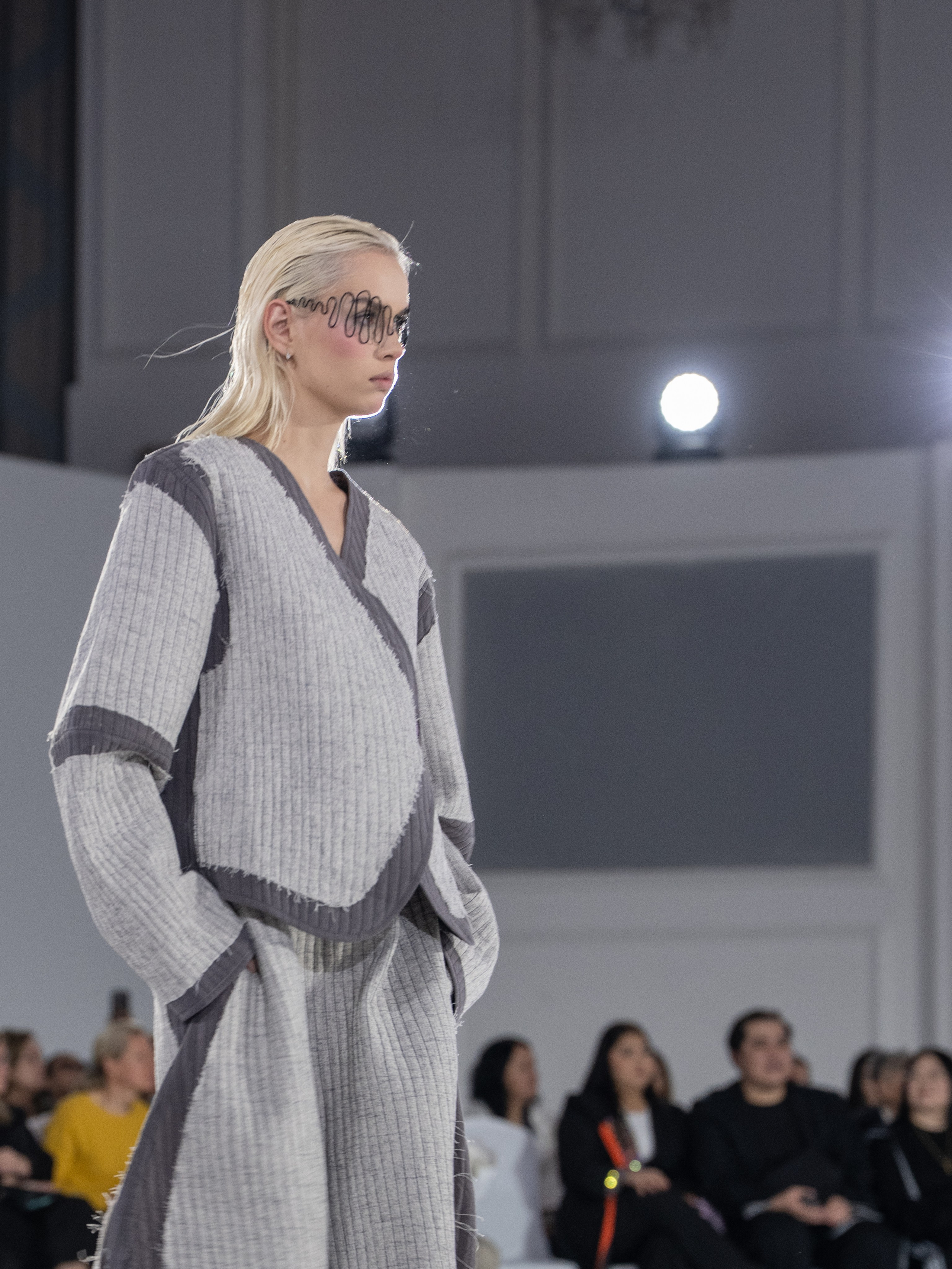 Дизайнер Zalkar. Сайт Алматинского НЮ АРТ, будуар и фэшн фотографа Дениса Карпенко