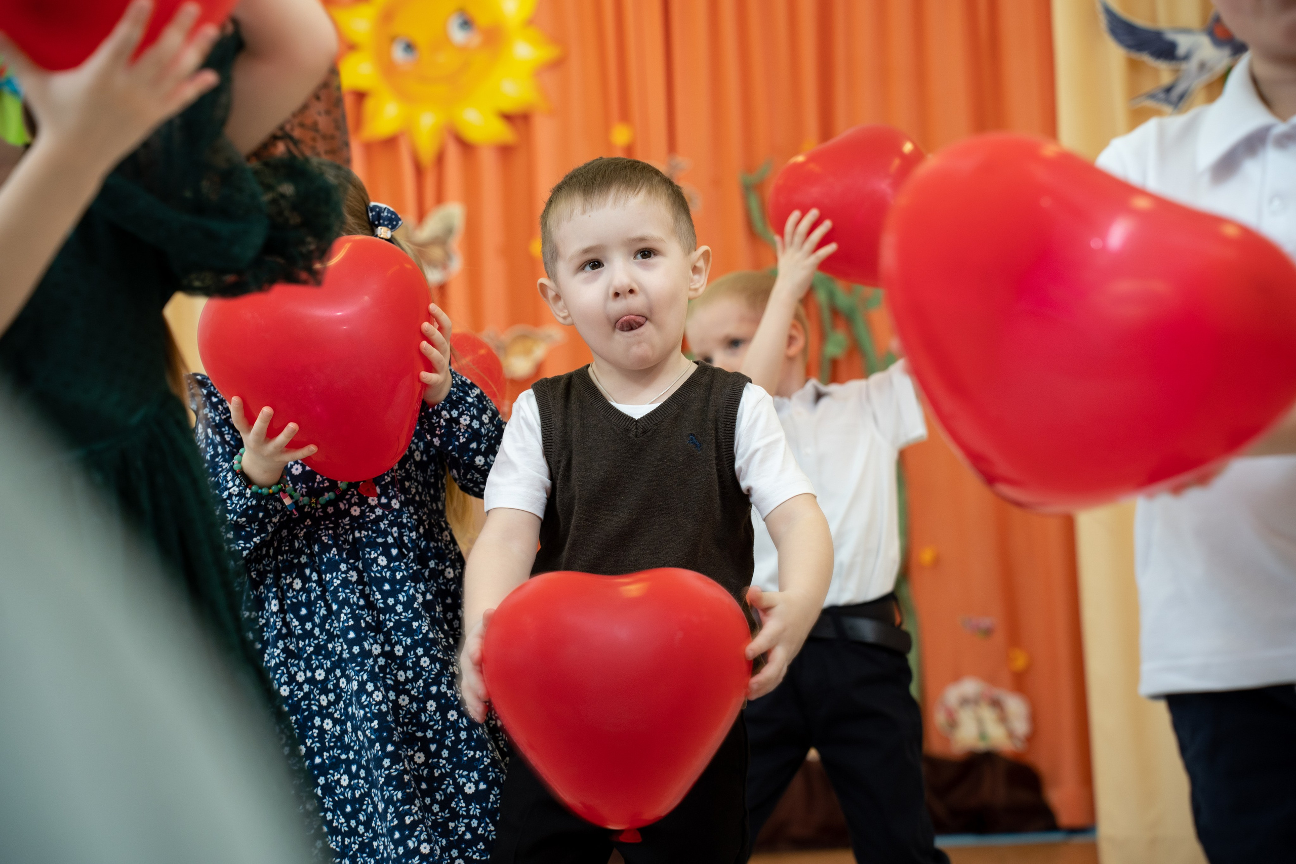 Утренник 8 Марта. Фотостудия «Стрекоза»