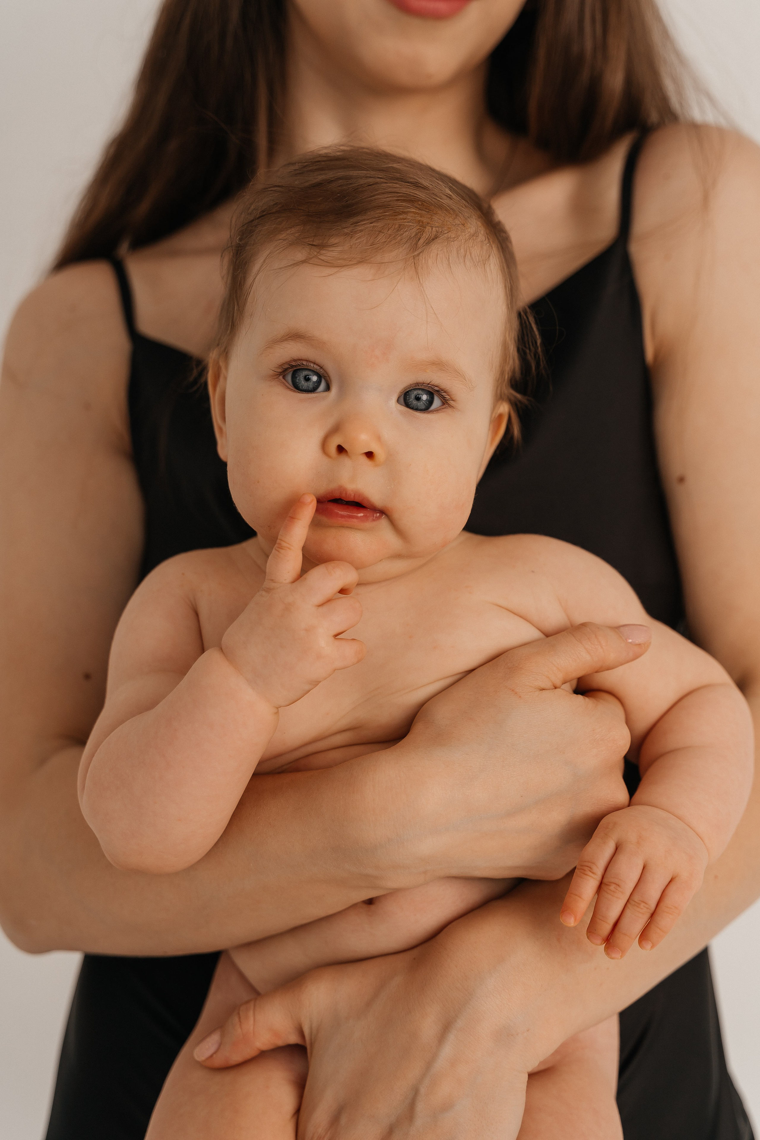 Сережа, Юля, Василиса и Дарина. Волик Мария